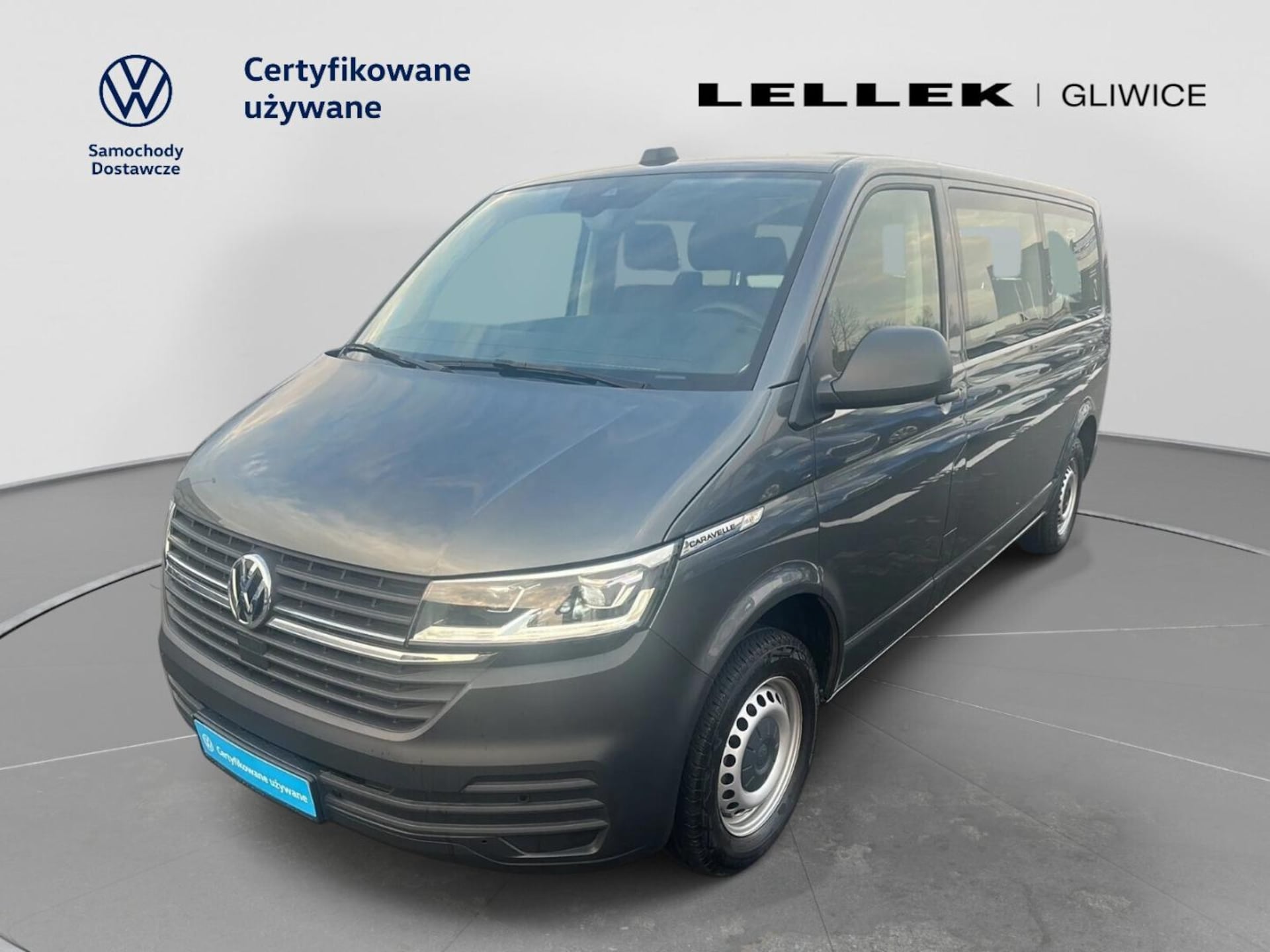 Volkswagen Caravelle 6.1 długi roztaw osi S