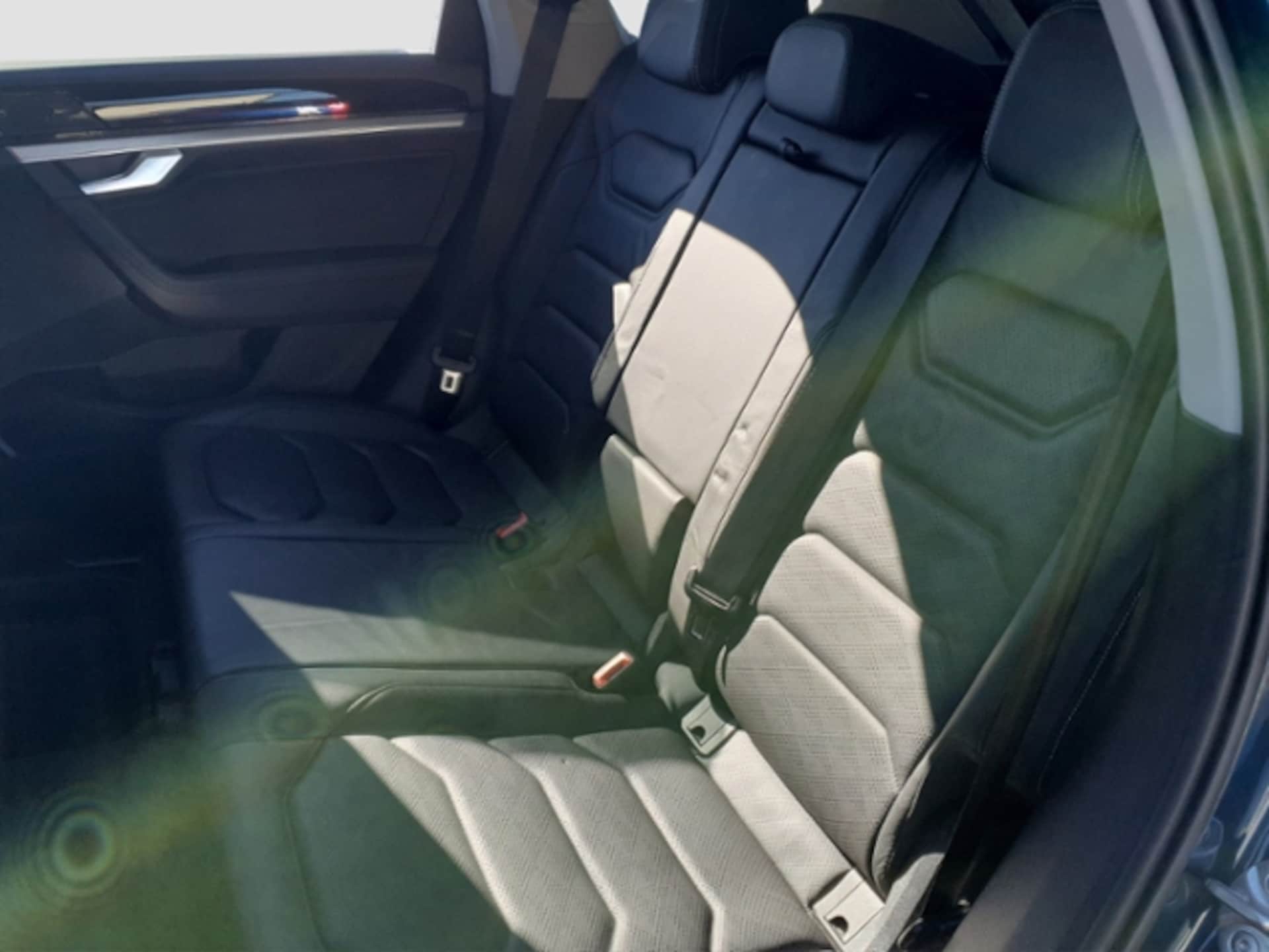 Volkswagen Touareg Elegance