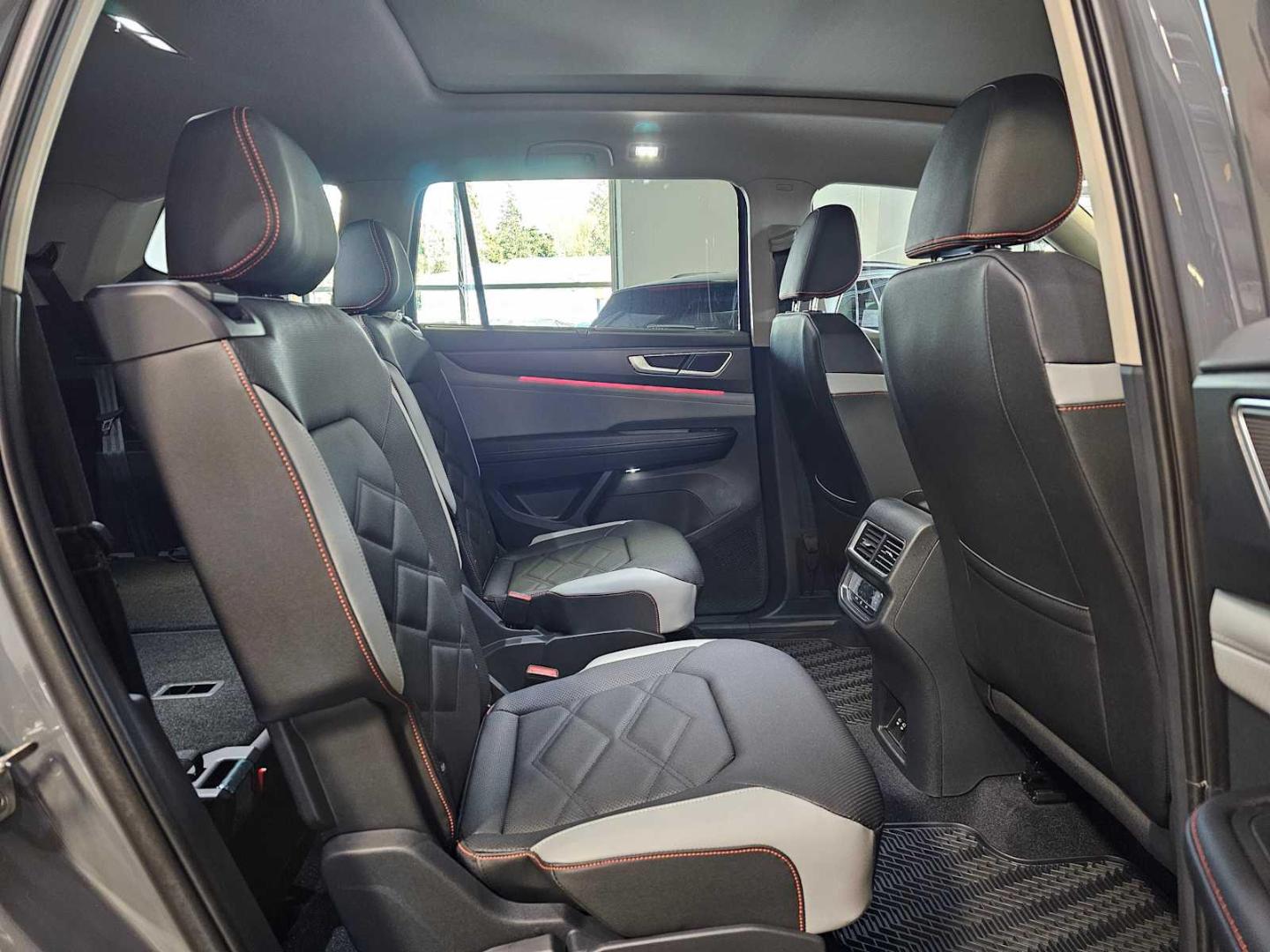 2026 Volkswagen Atlas Atlas Peak Edition - Photo 12