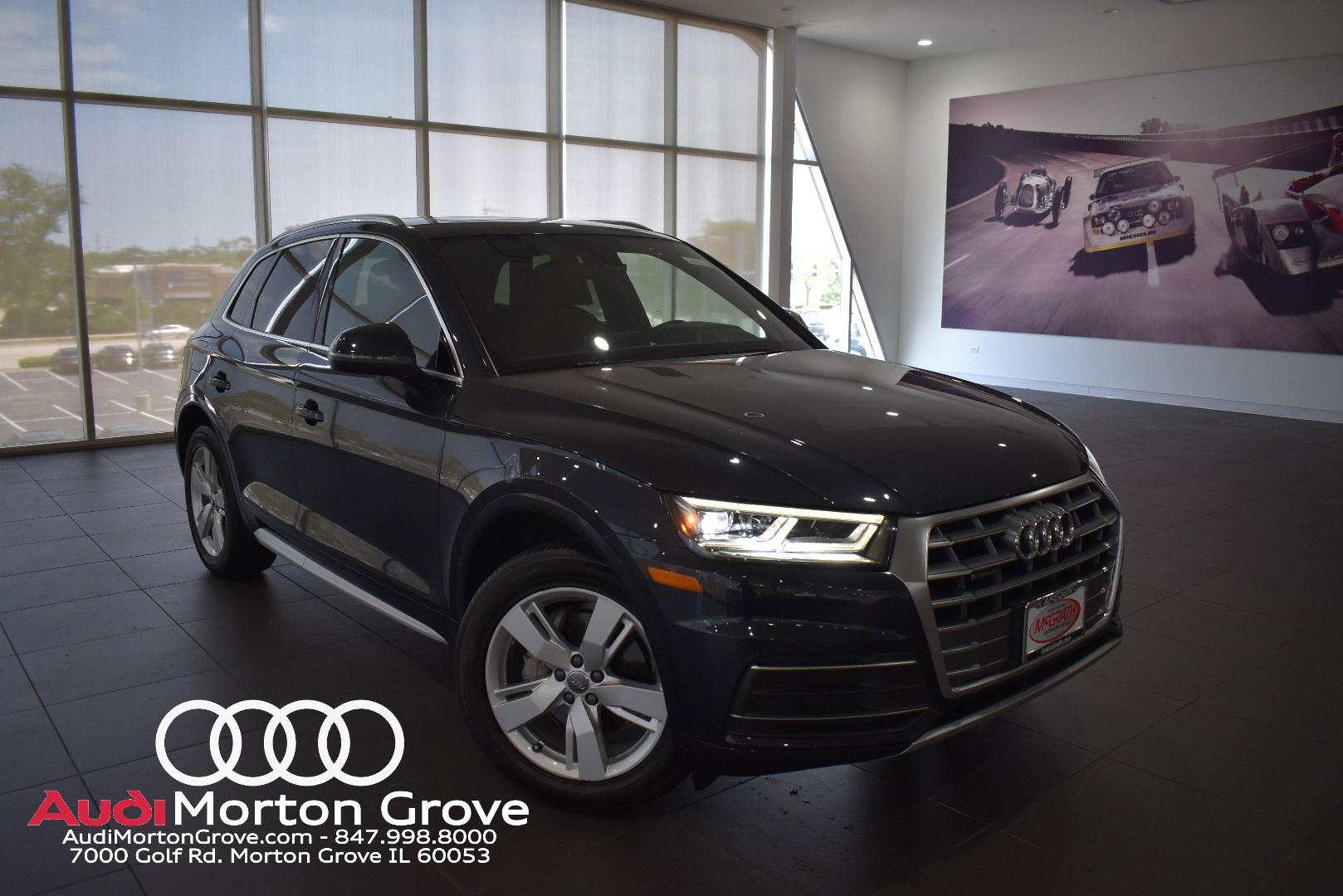 2019 Audi Q5 2.0T quattro S tronic Premium Plus's photo