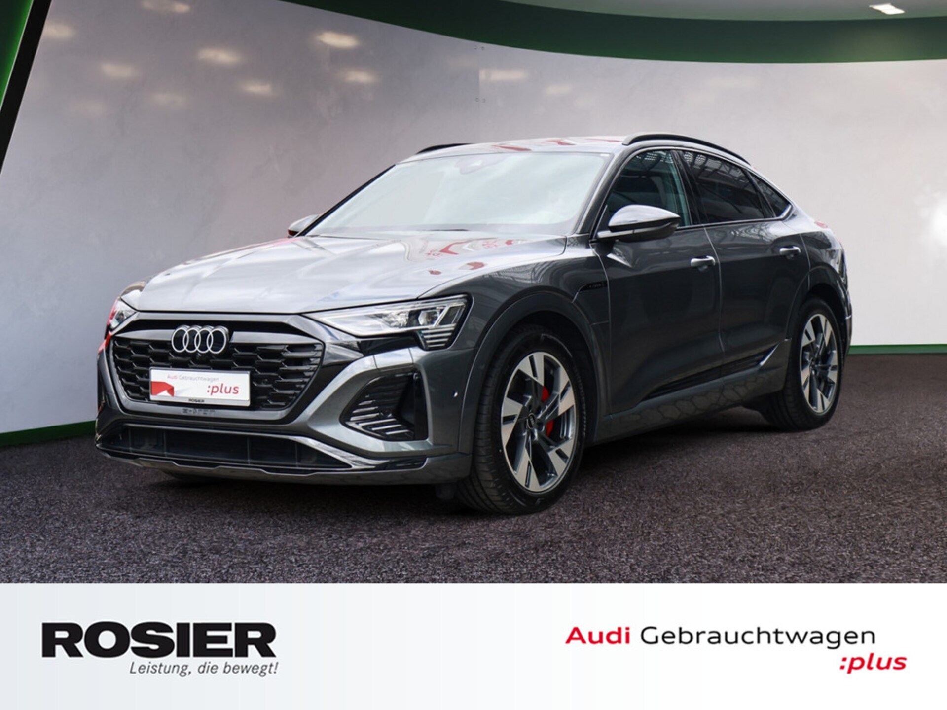 Audi Q8 Sportback e-tron S line