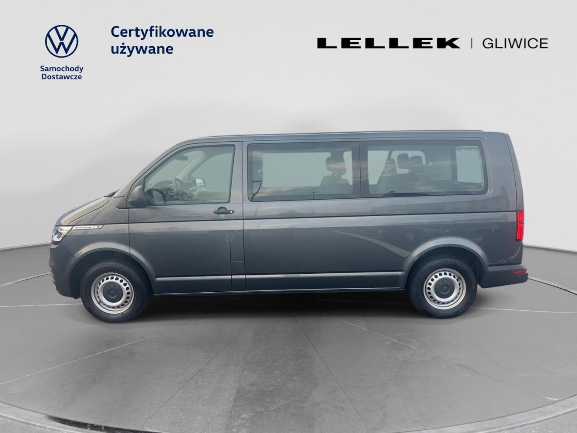 Volkswagen Caravelle 6.1 długi roztaw osi S