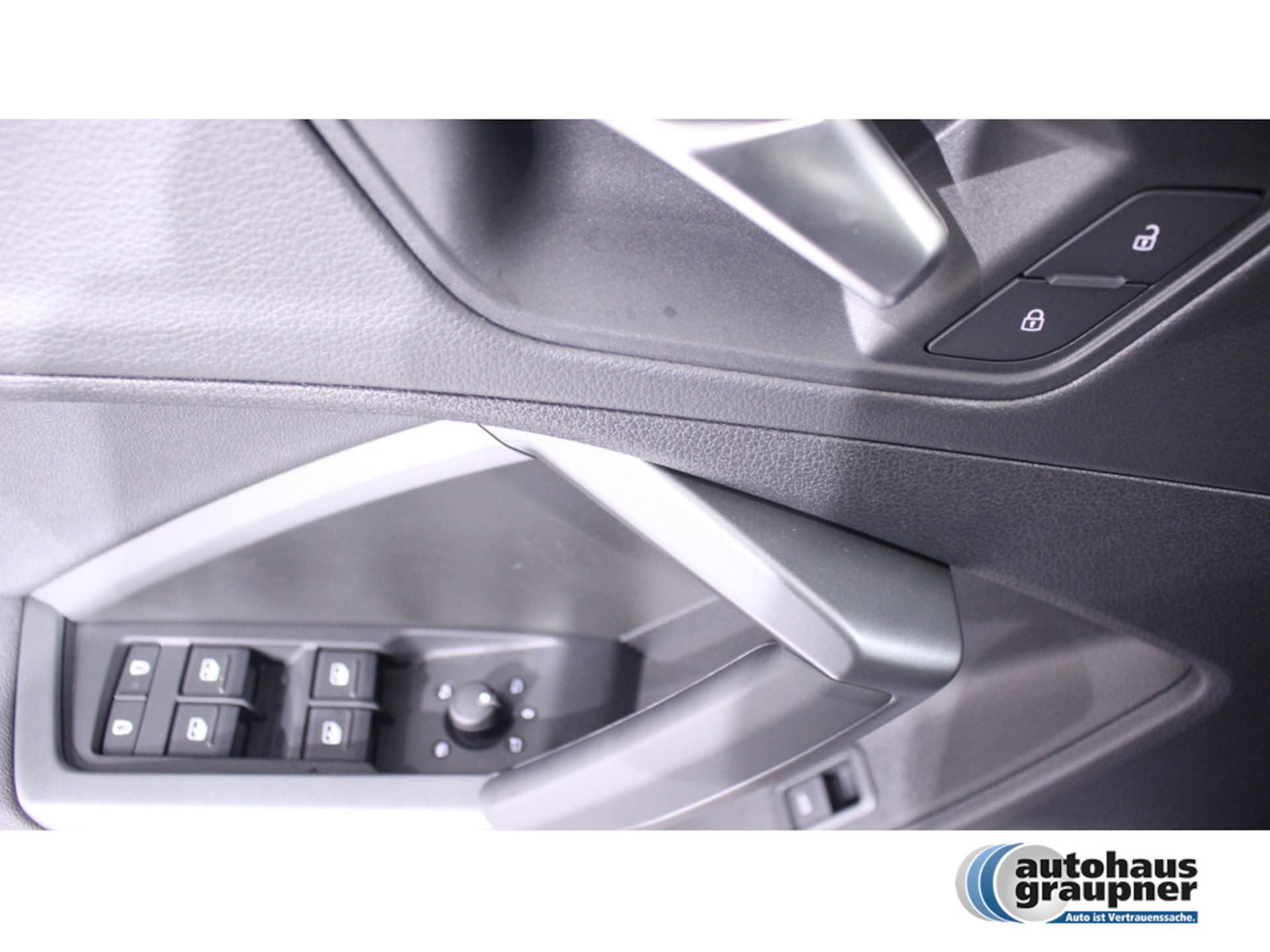 Audi Q3 Sportback S line