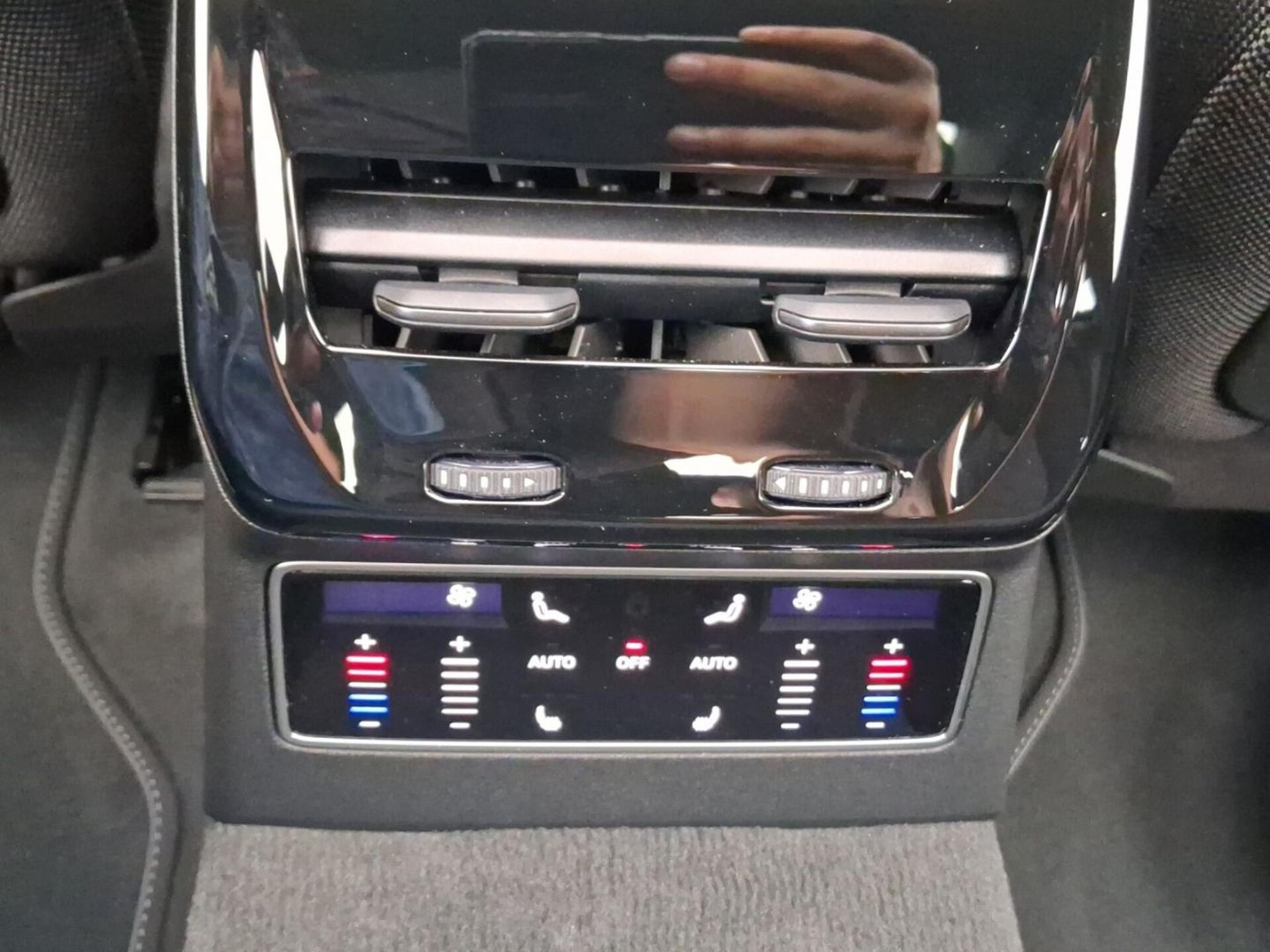 Audi A6 Limousine e-hybrid edition one