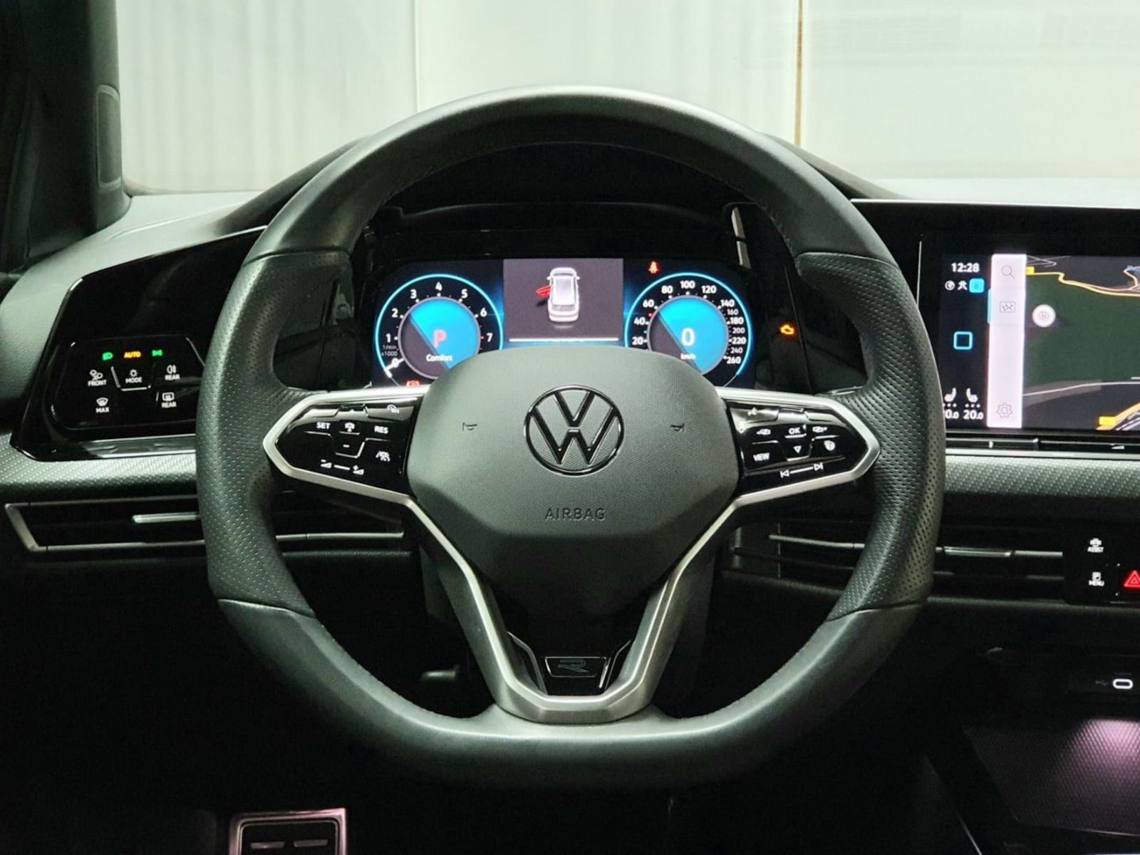 Volkswagen Golf Variant – Bild 15