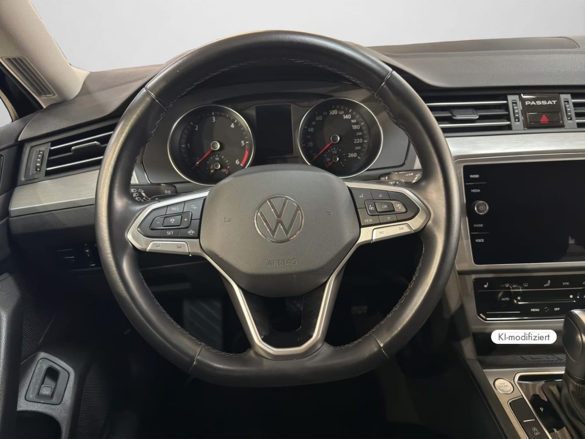 Volkswagen Passat Variant Basis-Modell