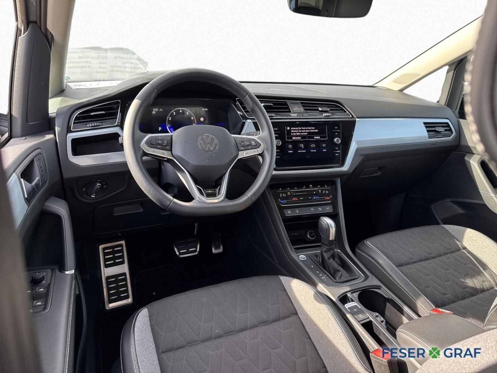 Volkswagen Touran – Bild 9