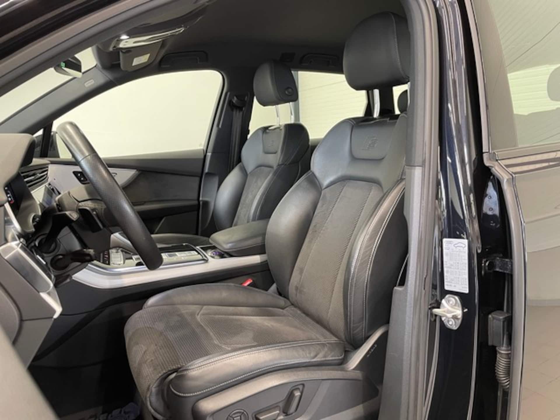 Audi Q7 SUV