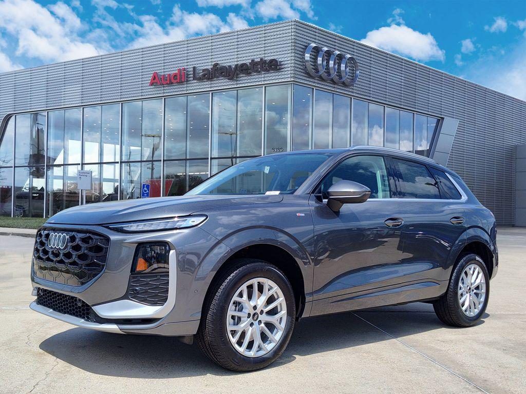 2026 Audi Q3 S line quattro's photo