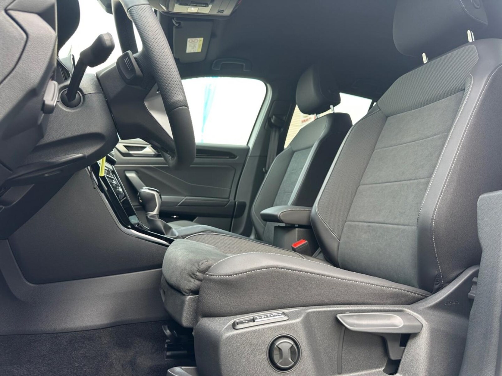 Volkswagen T-Roc – Bild 22