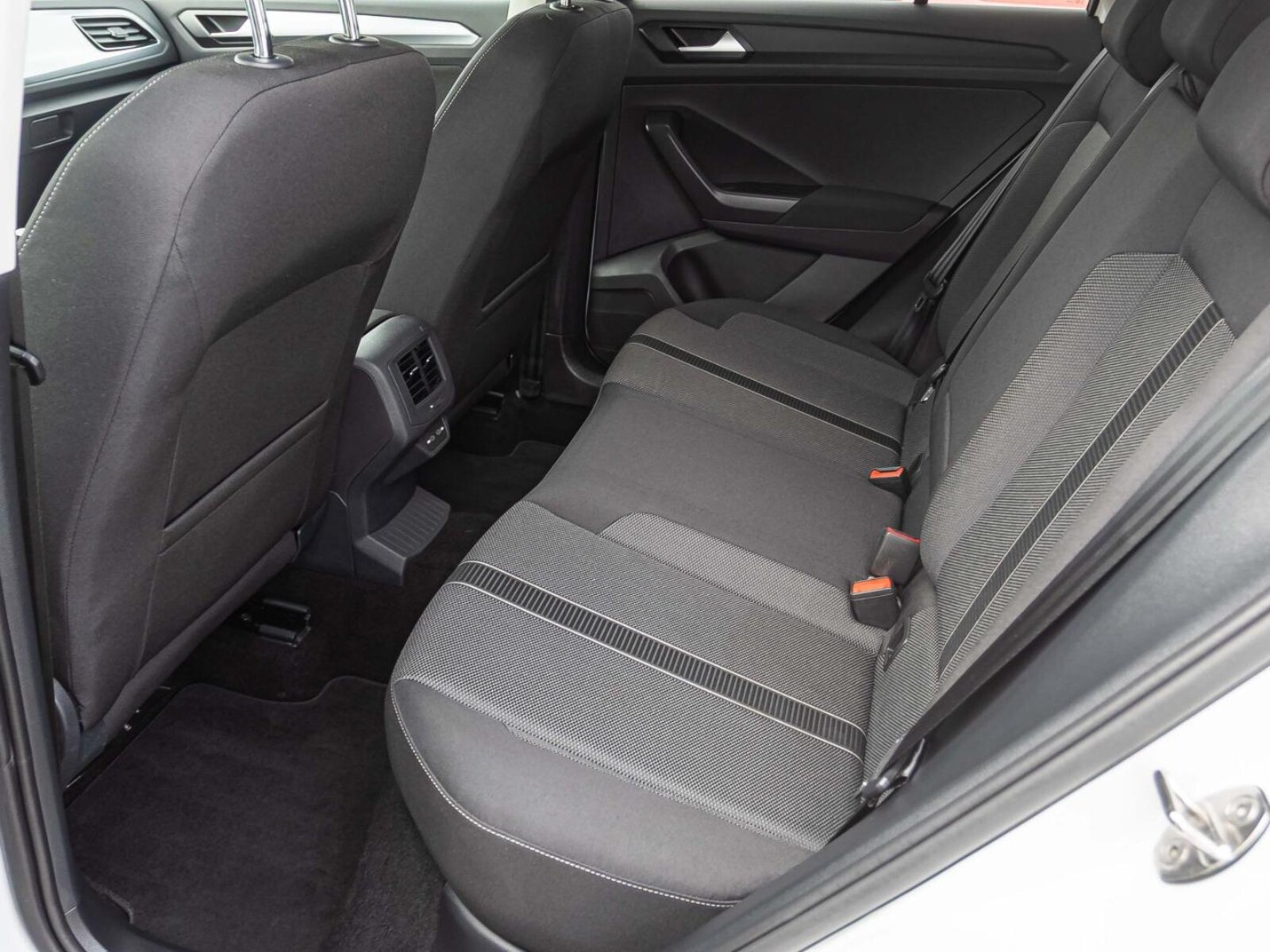 Volkswagen T-Roc – Bild 16