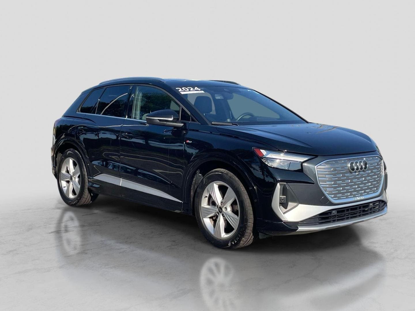 2024 Audi Q4 e-tron 55 Premium Plus quattro's photo