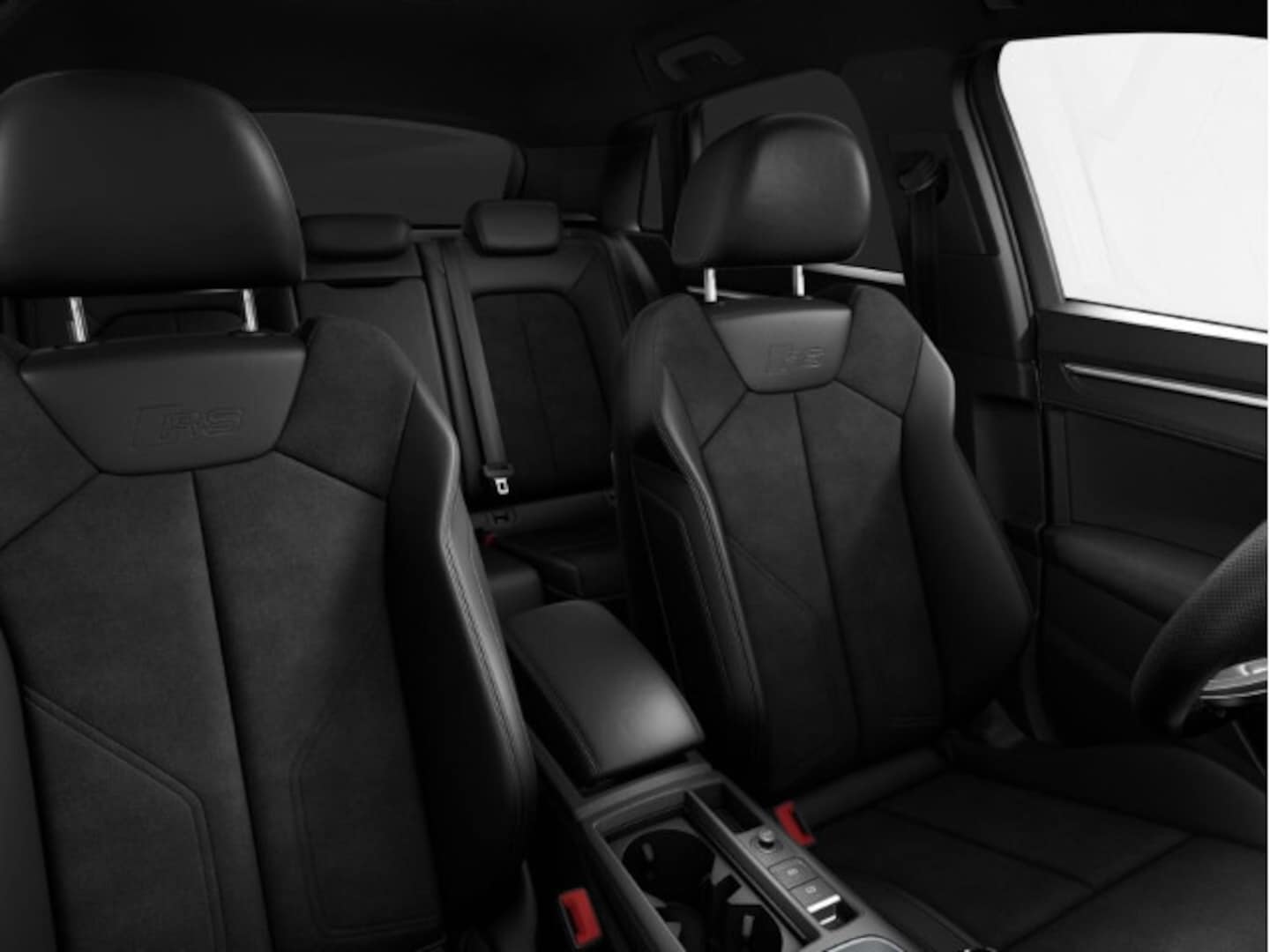 Bild über Audi RS Q3 TFSI quattro S tronic - für weitere Informationen kontaktieren Sie den Audi Partner
