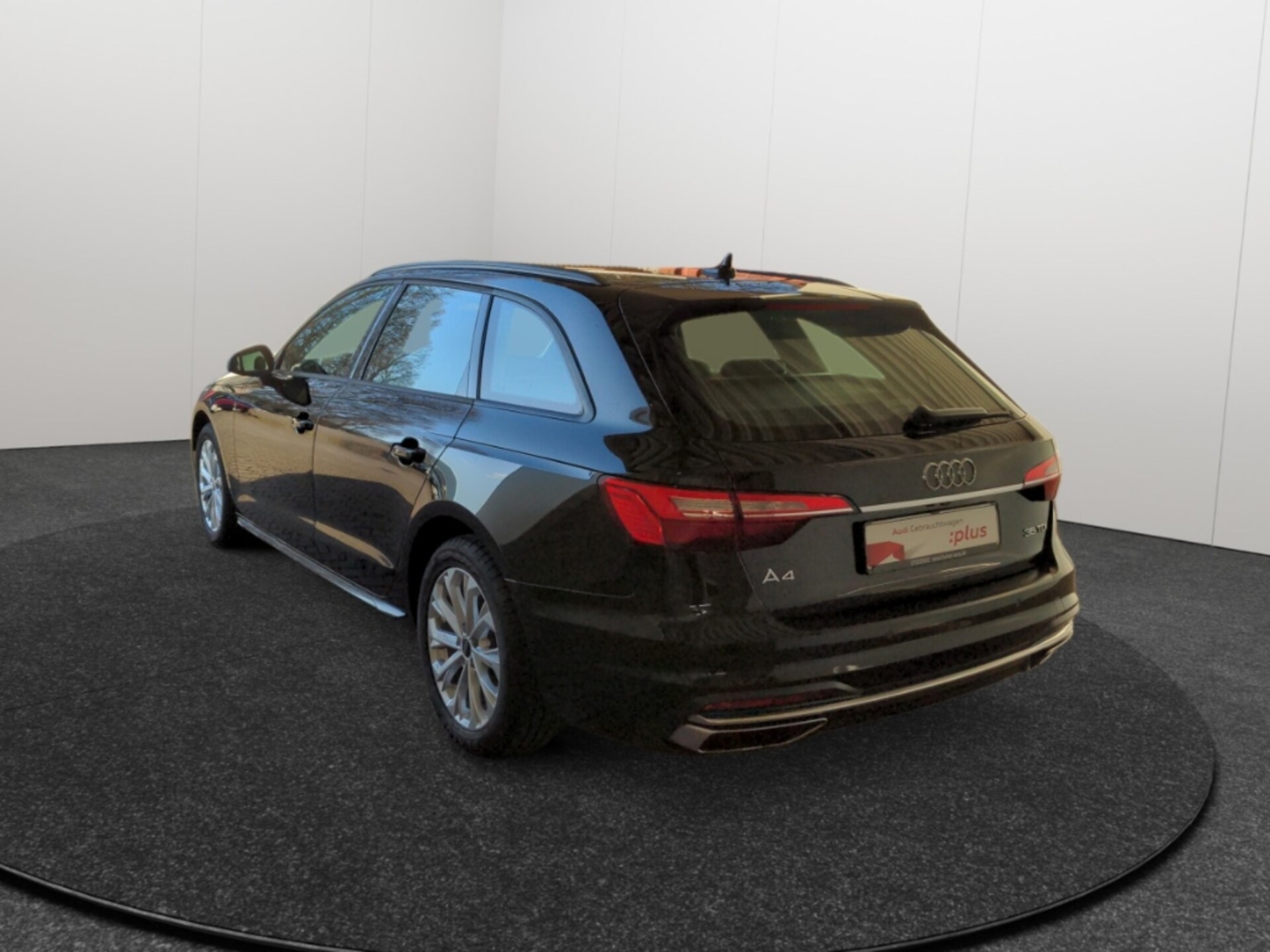 Audi A4 Avant Advanced