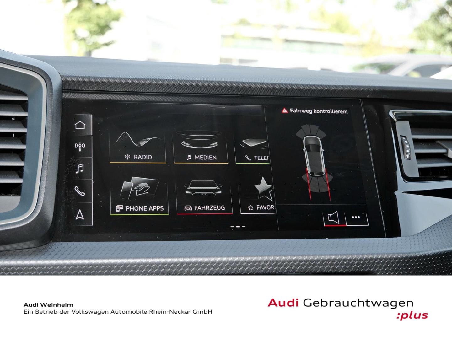Bild über Audi A1 allstreet 30 TFSI S tronic - für weitere Informationen kontaktieren Sie den Audi Partner