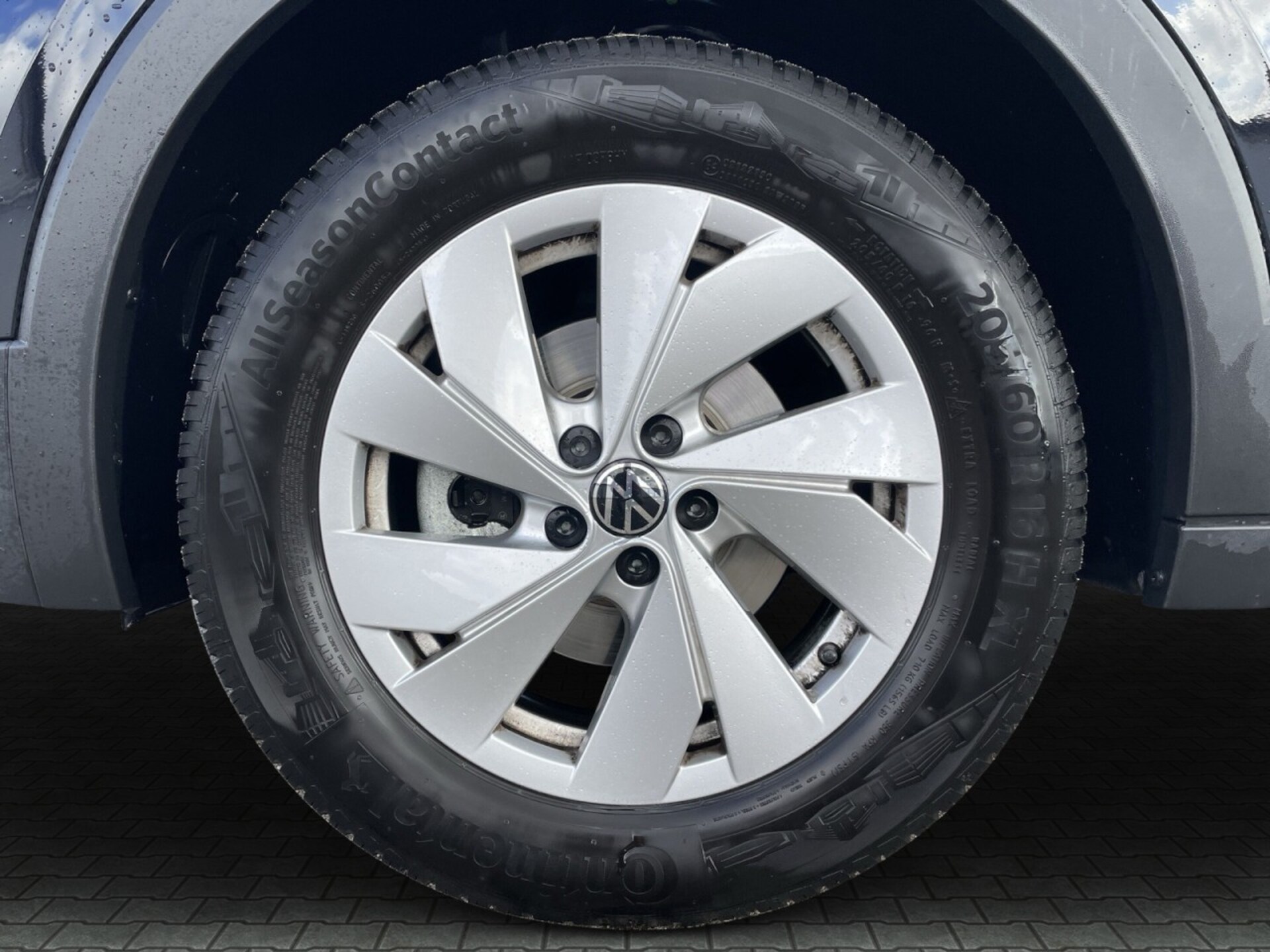 Volkswagen T-Cross Life