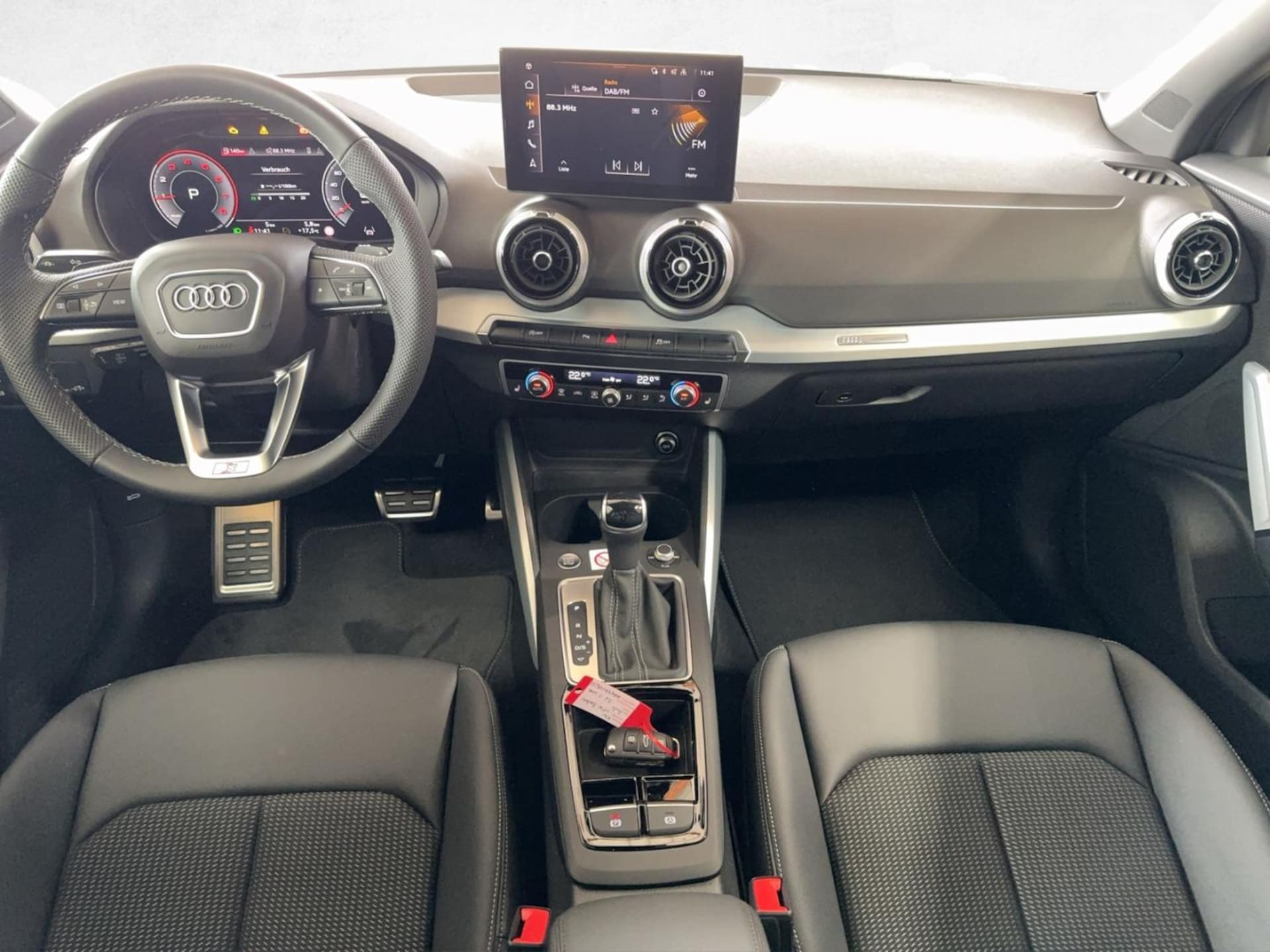 Audi Q2 S line