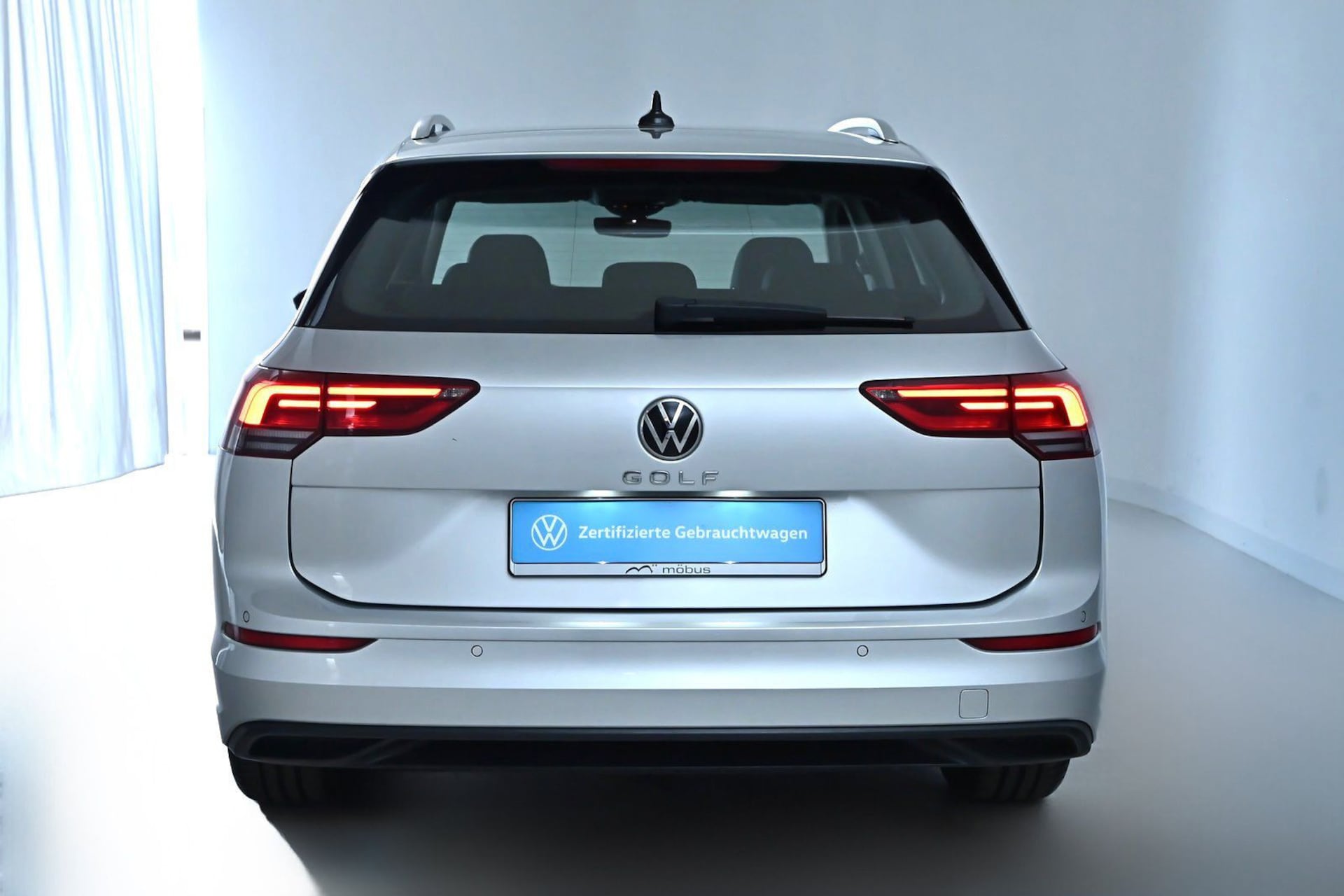 Volkswagen Golf Variant Life