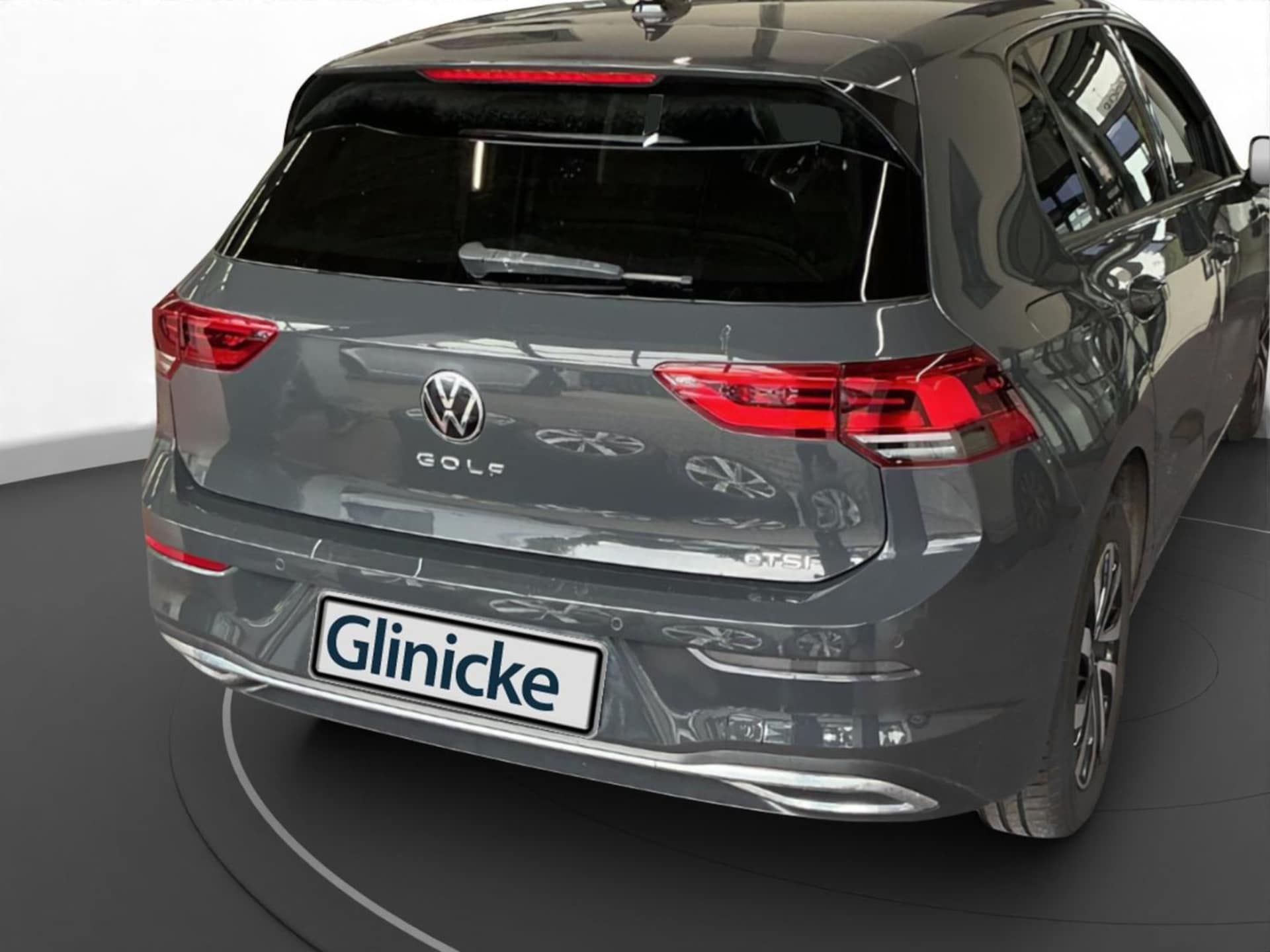 Volkswagen Golf Active