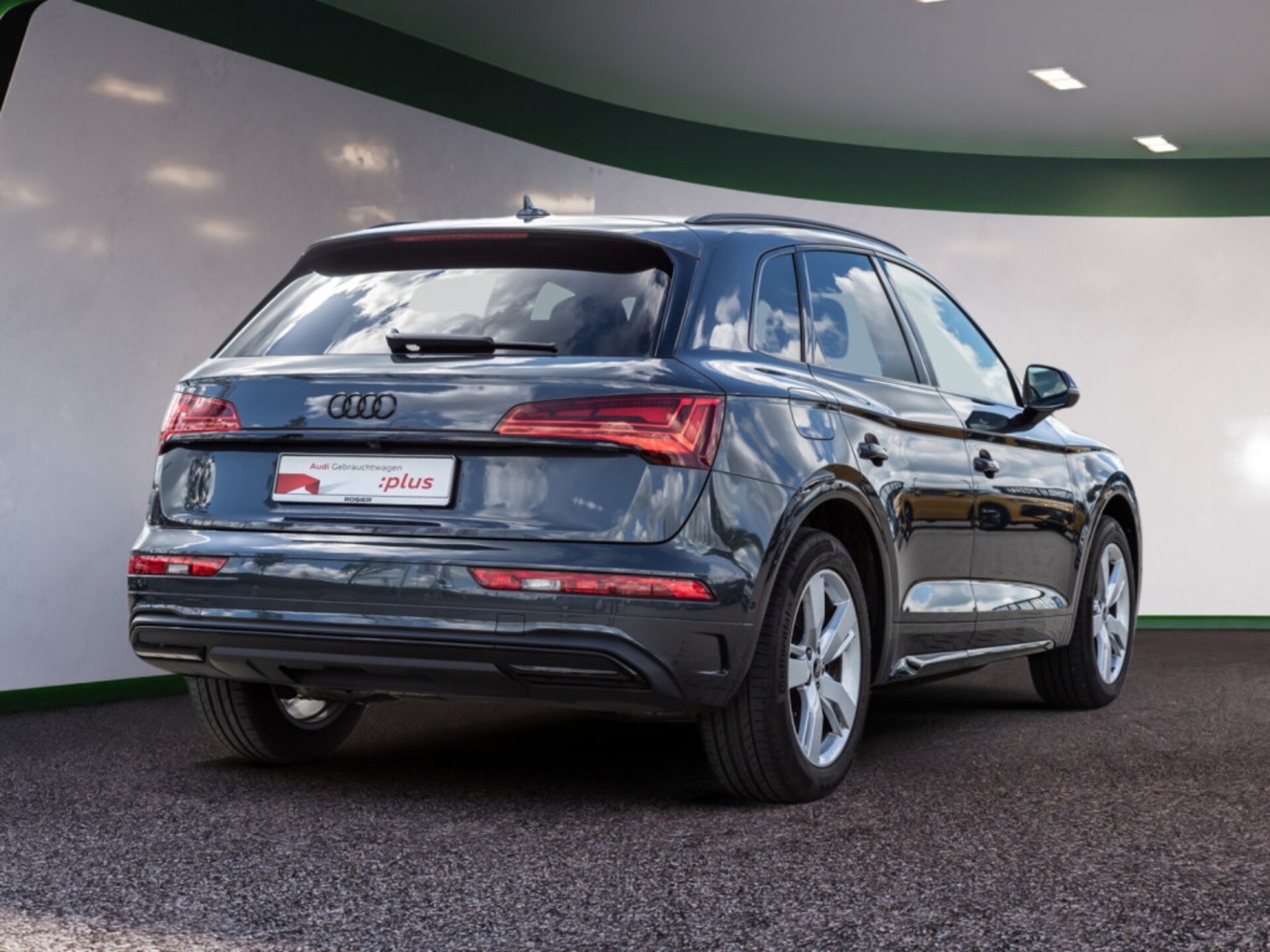 Audi Q5 SUV Advanced