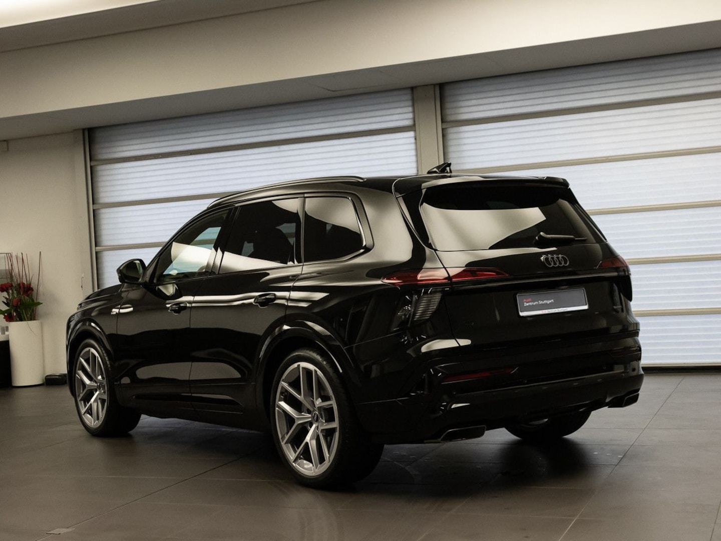 Bild über Audi Q7 SUV TDI quattro 220 kW tiptronic - für weitere Informationen kontaktieren Sie den Audi Partner