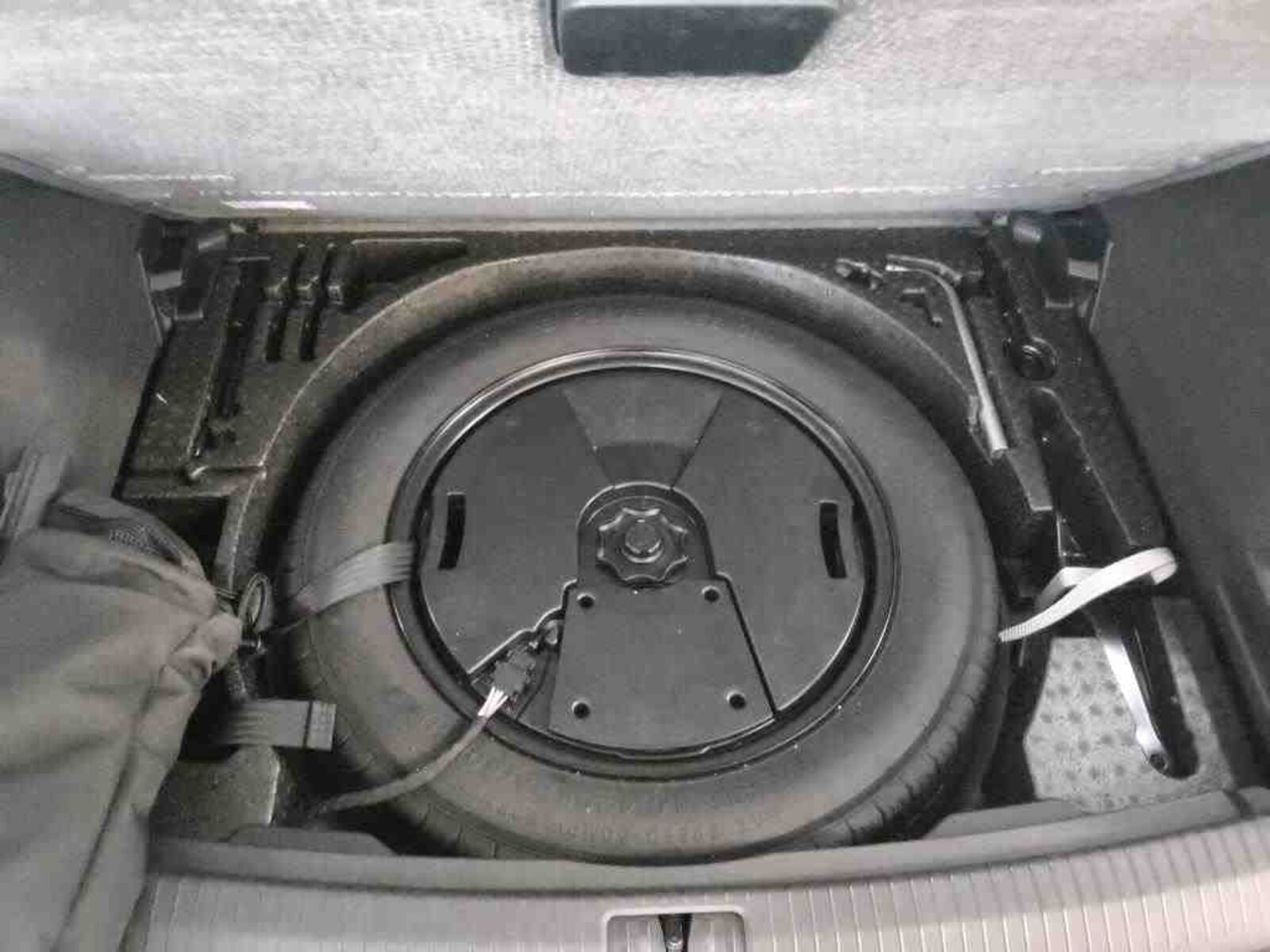 Volkswagen Tiguan – Bild 22