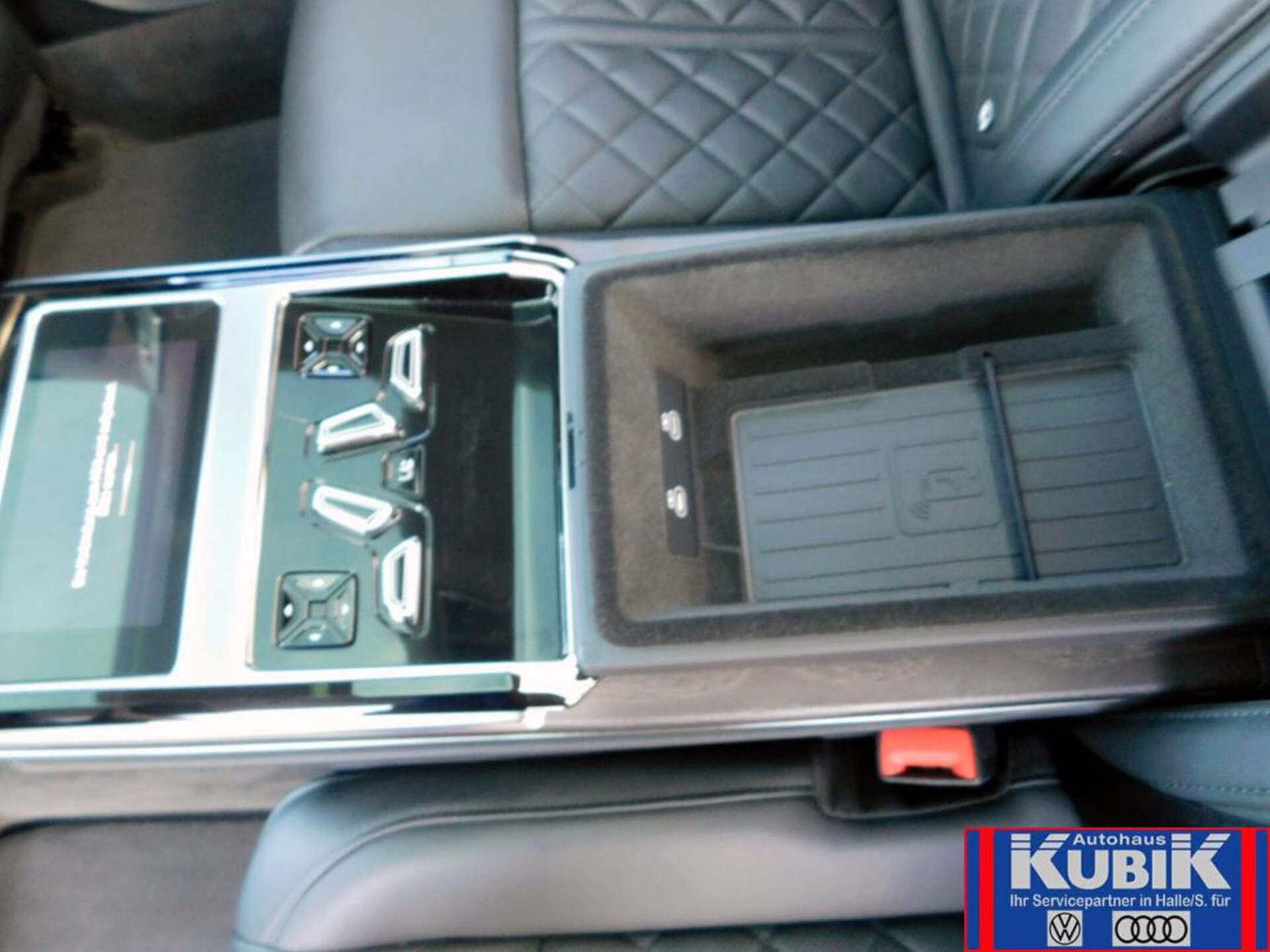 Audi A8 L TFSI e