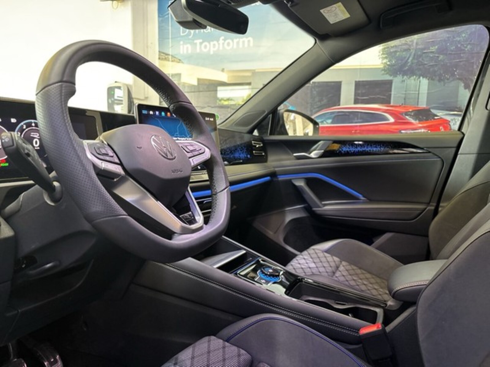 Volkswagen Tiguan – Bild 13