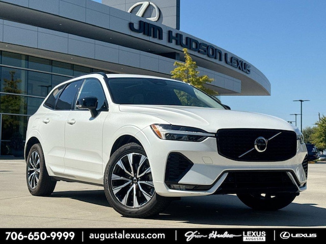 Photo of 2024 Volvo XC60 
