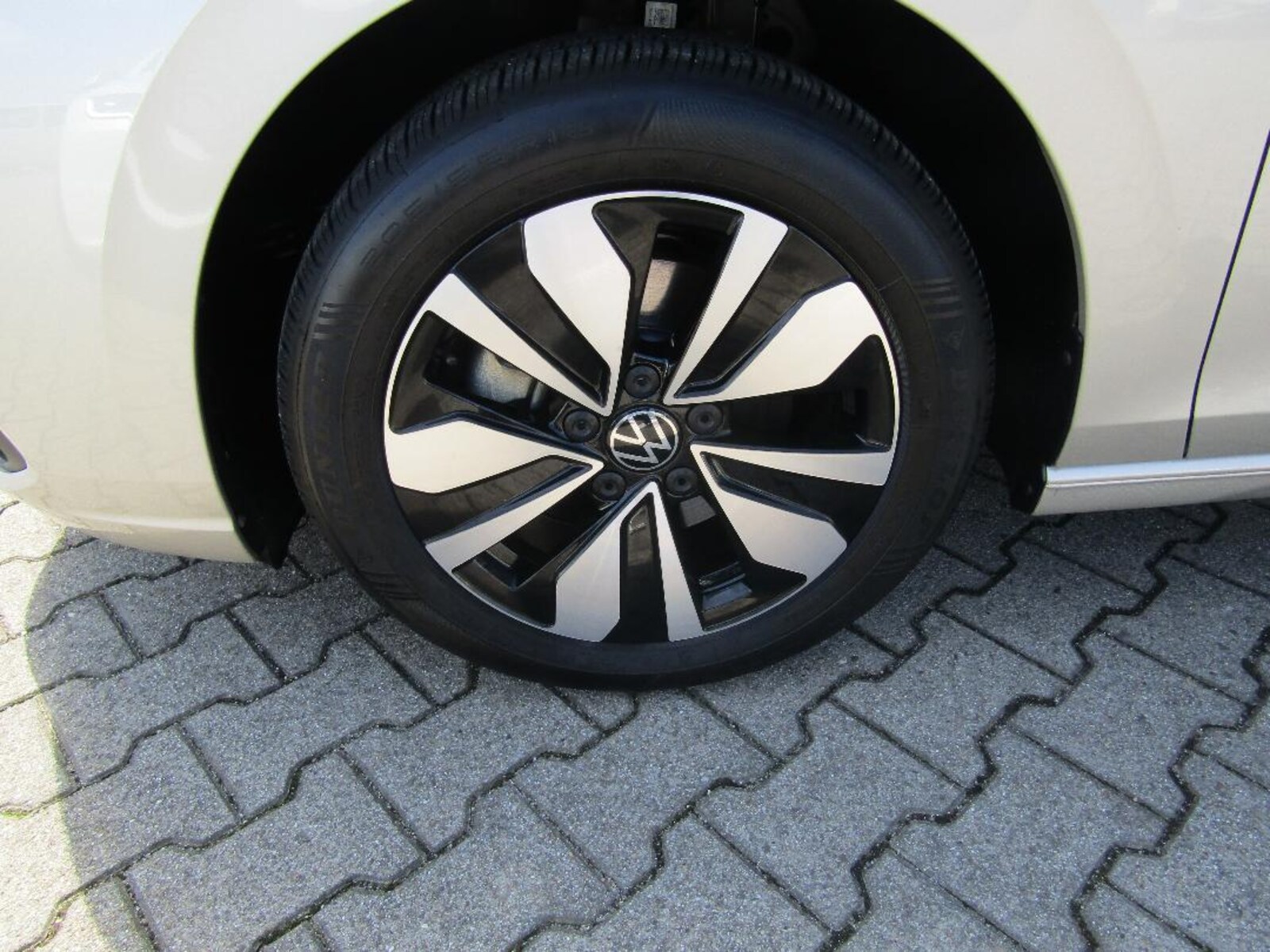 Volkswagen Golf – Bild 5