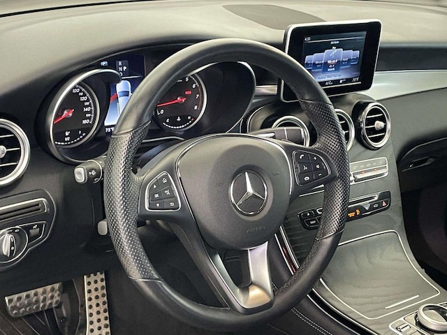 2019 Mercedes-Benz GLC 300
