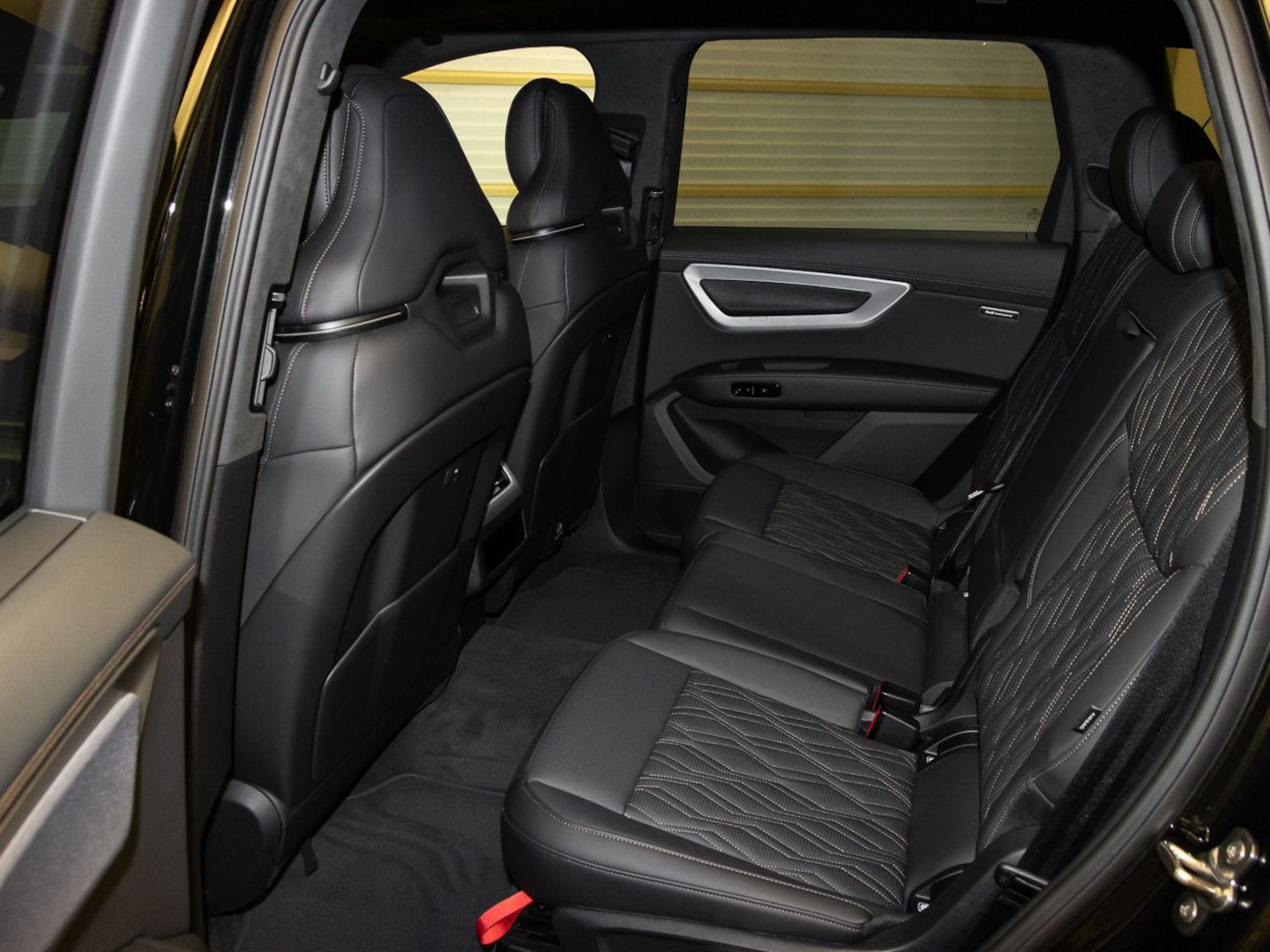 Bild über Audi Q7 SUV TDI quattro 220 kW tiptronic - für weitere Informationen kontaktieren Sie den Audi Partner