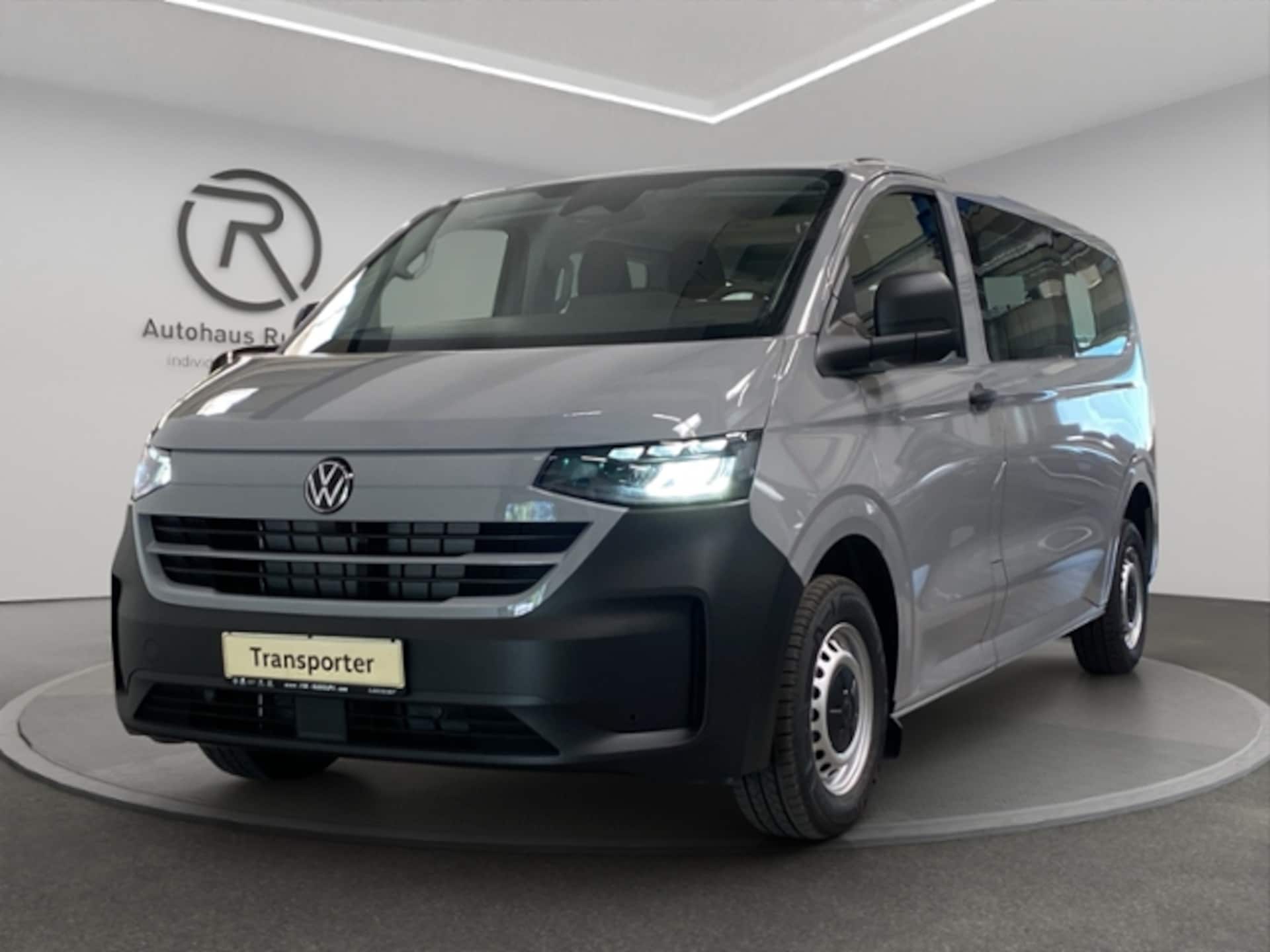 Volkswagen Transporter Kombi langer Radstand