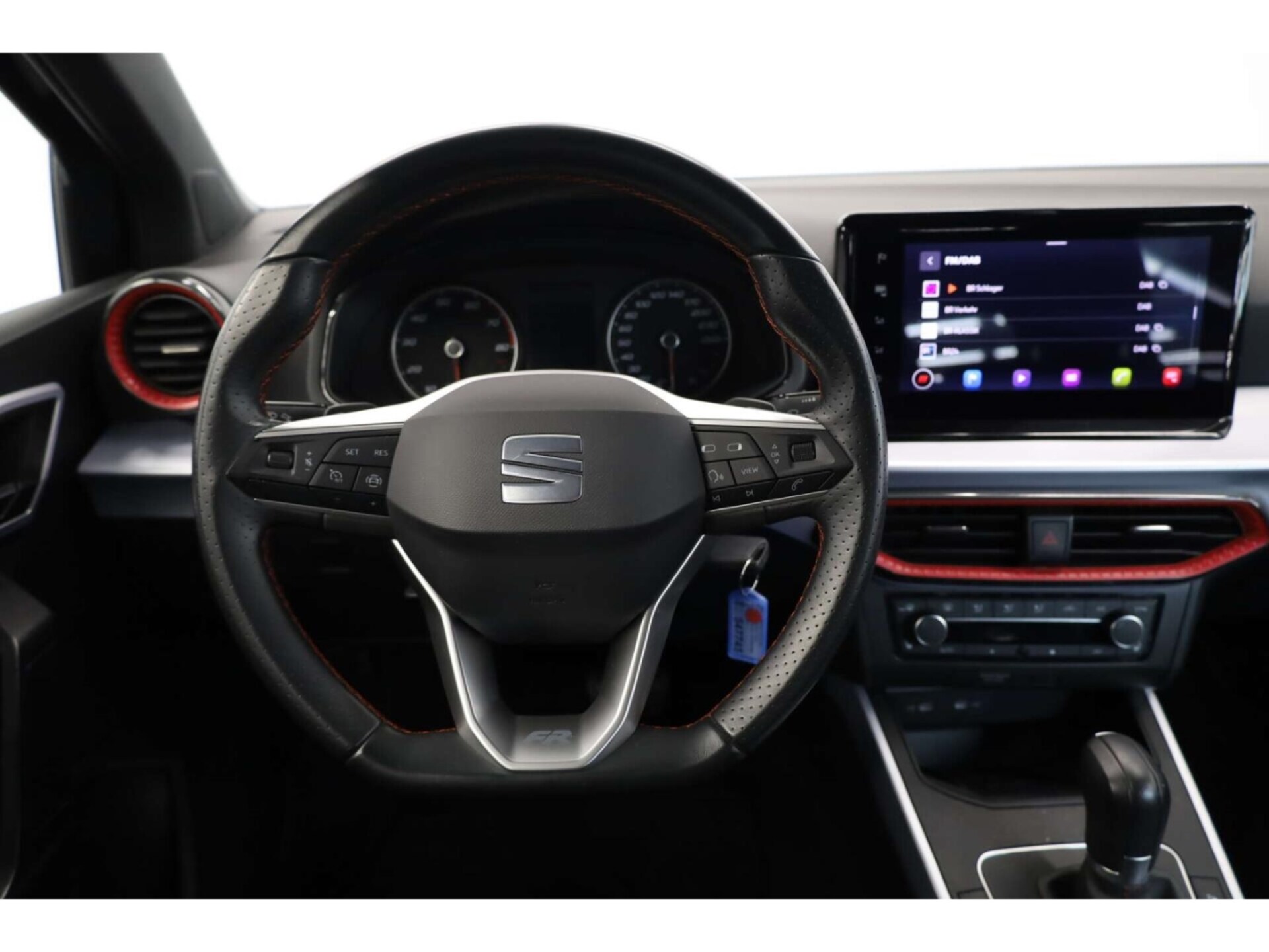 SEAT Arona FR