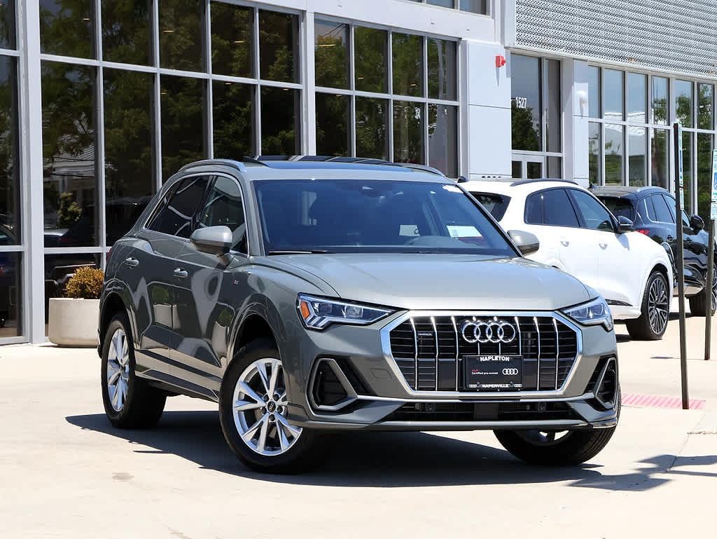 2023 Audi Q3 45 TFSI S Line Premium quattro's photo