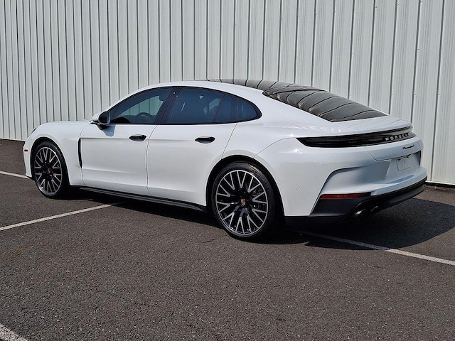 2024 Porsche Panamera