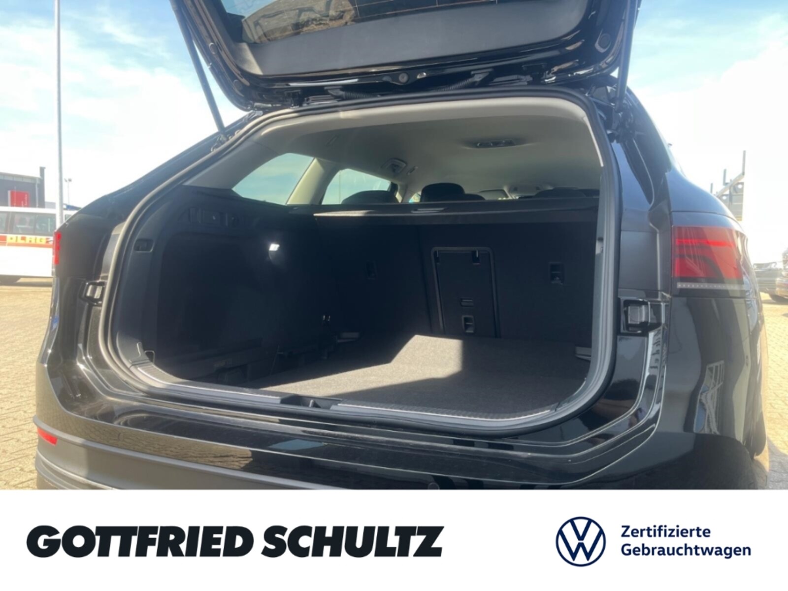 Volkswagen Passat – Bild 8