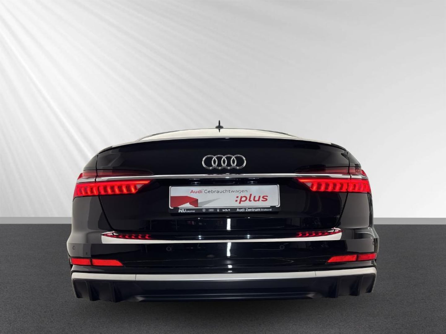 Bild über Audi S6 Limousine TDI quattro tiptronic - für weitere Informationen kontaktieren Sie den Audi Partner