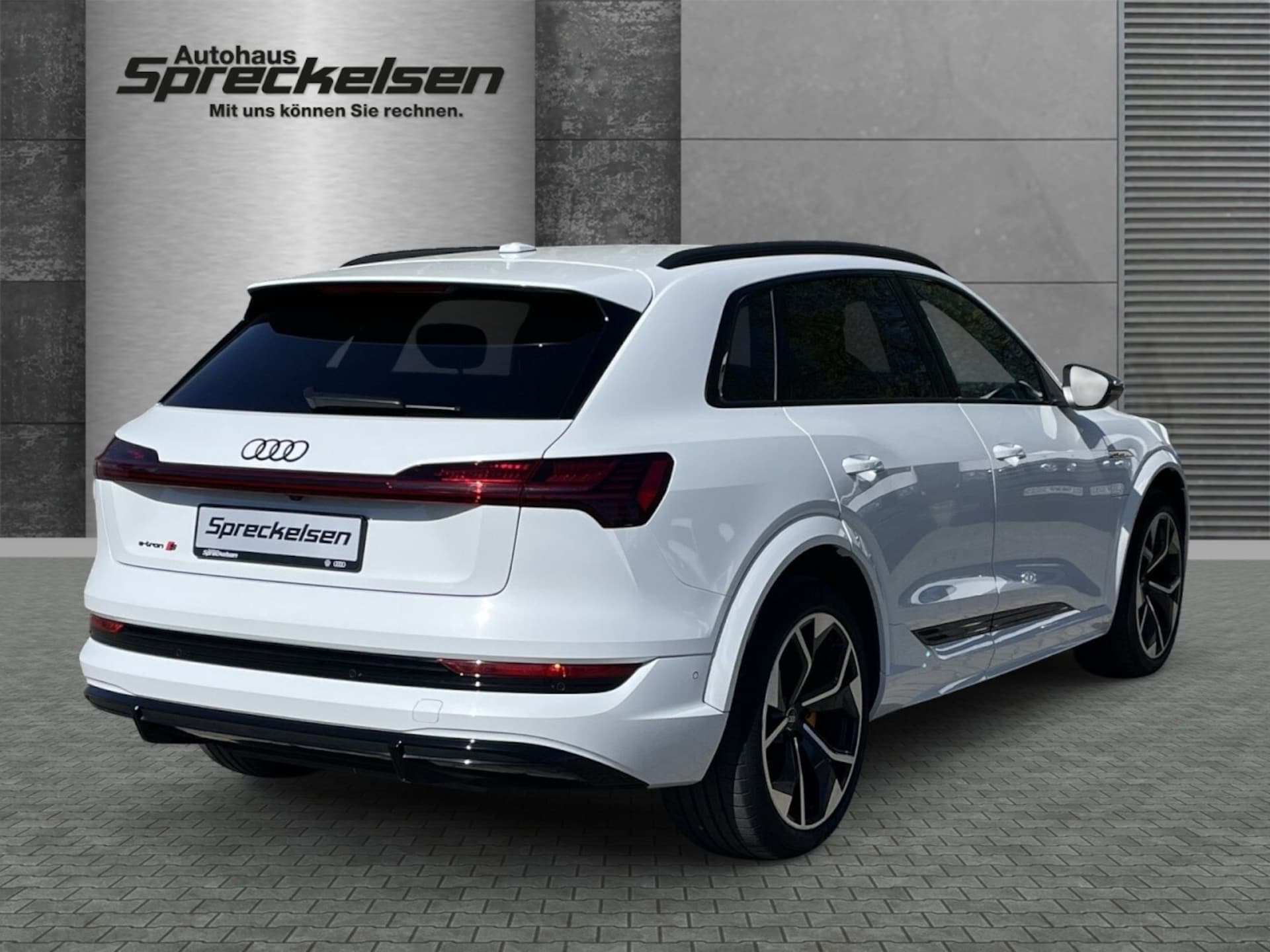 Audi e-tron S