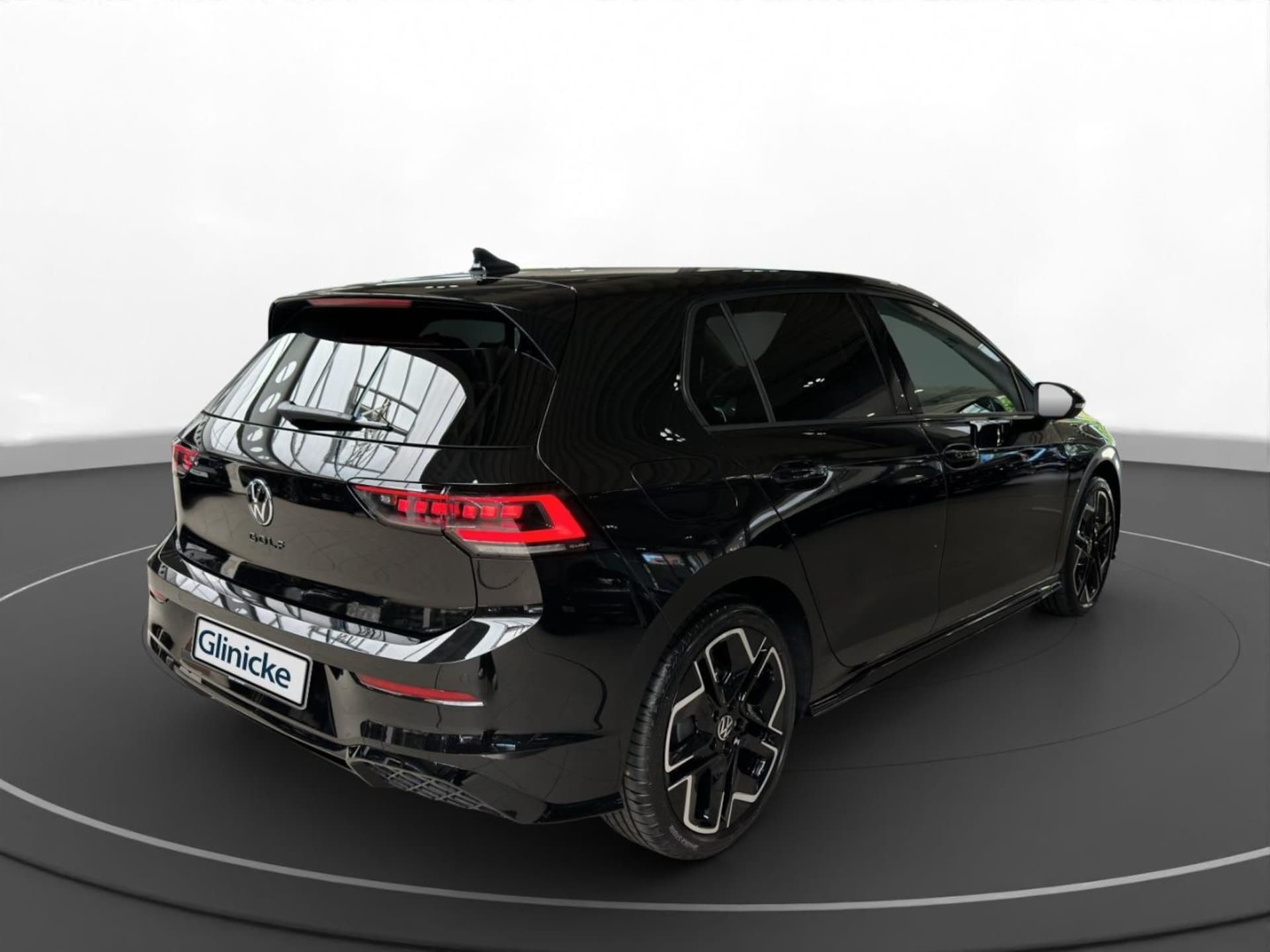 Volkswagen Golf R-Line