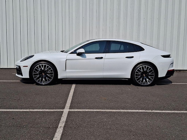2024 Porsche Panamera