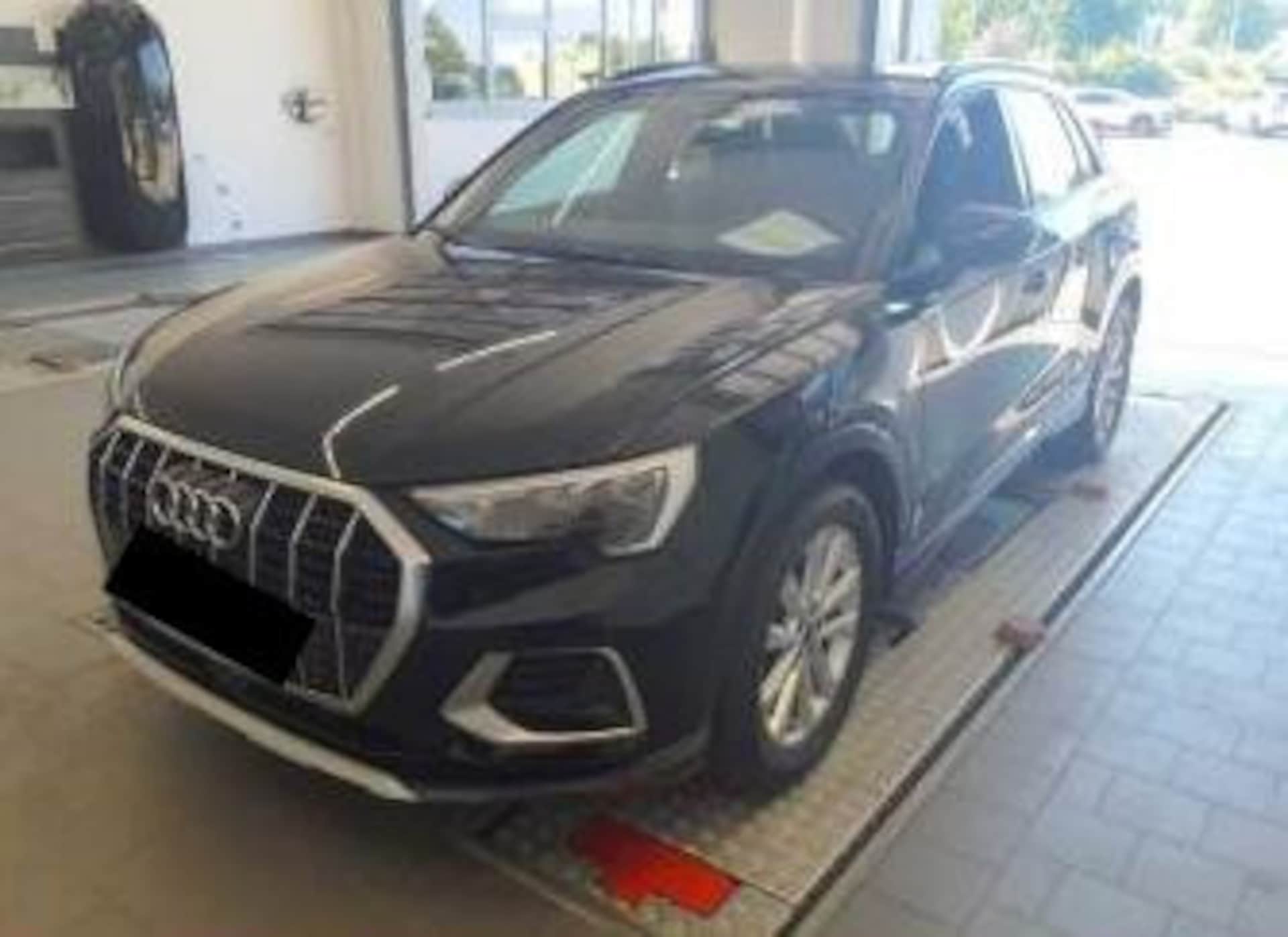 Audi Q3 SUV advanced