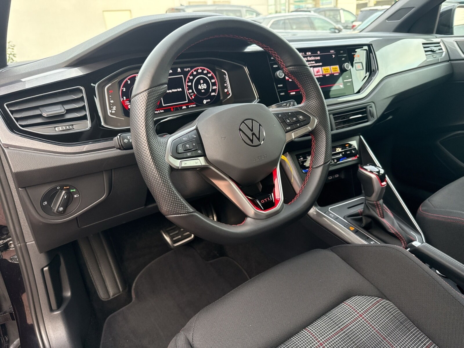 Volkswagen Polo – Bild 9