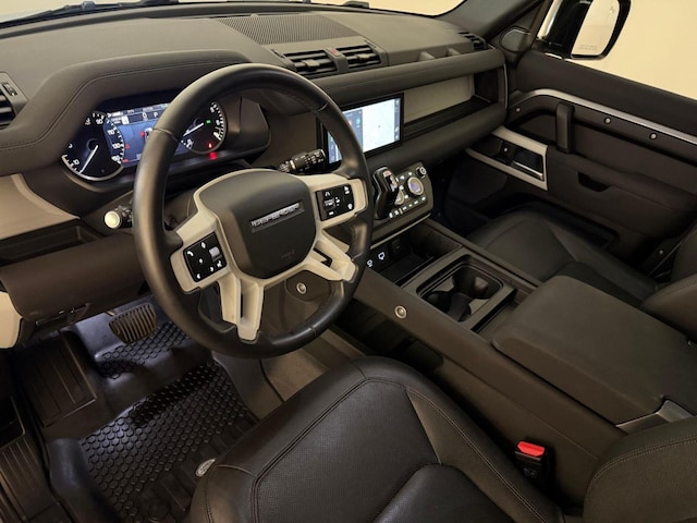 2023 Land Rover Defender