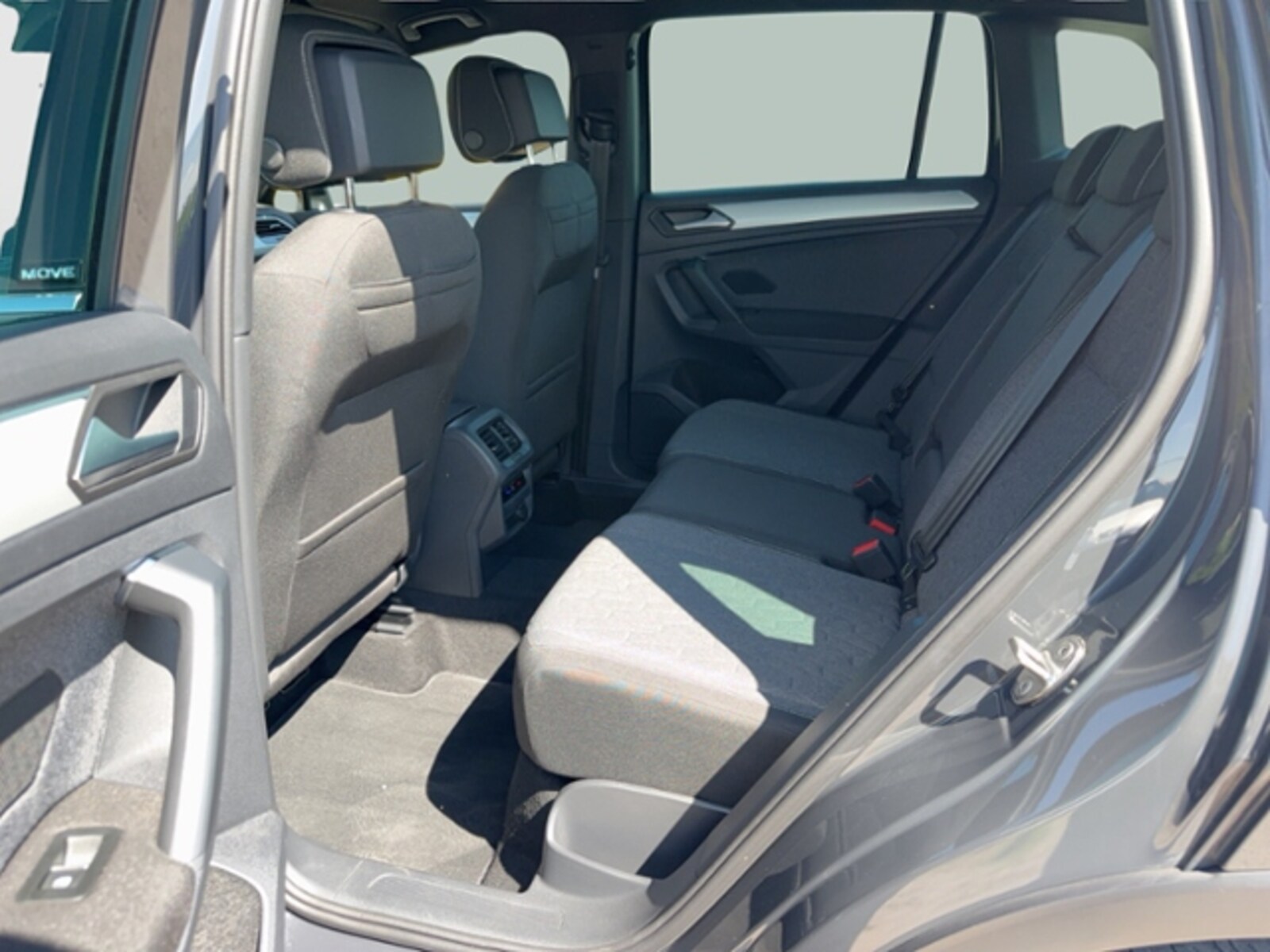 Volkswagen Tiguan – Bild 13