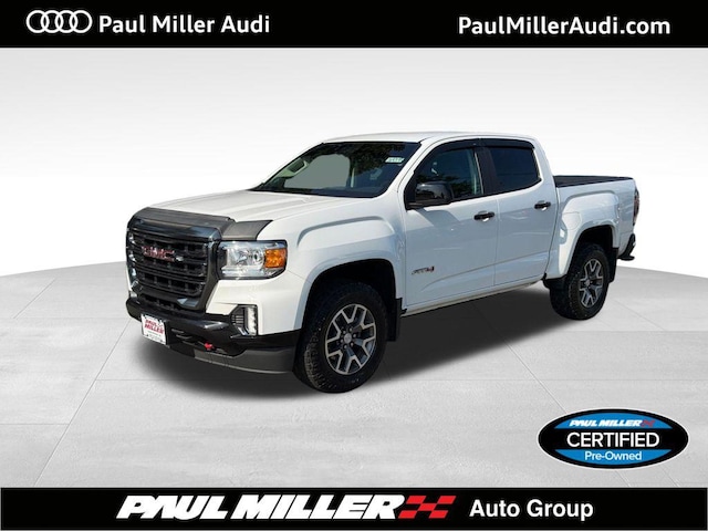 Photo of 2022 GMC Canyon