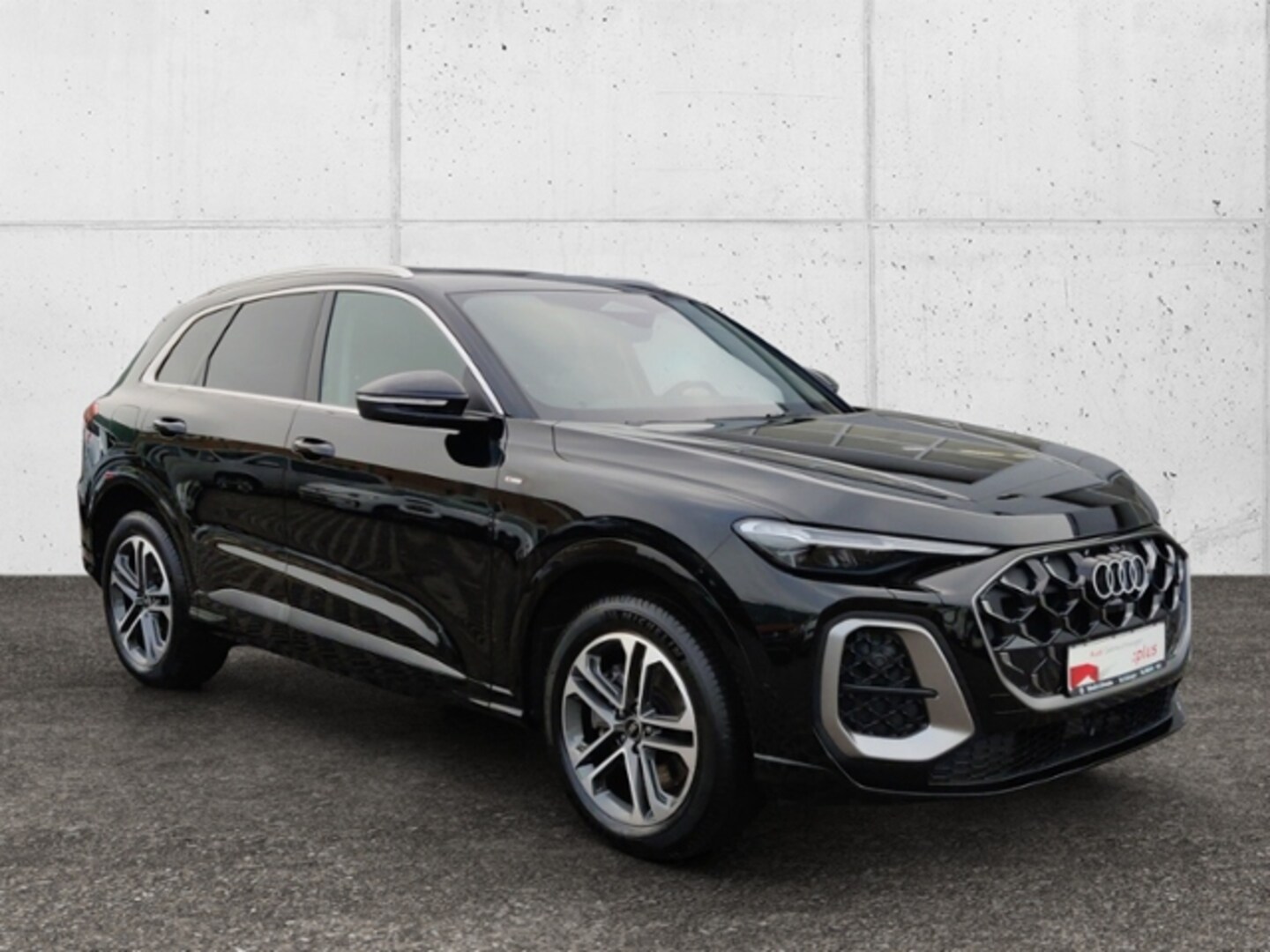 Bild über Audi Q5 SUV TDI quattro 150 kW S tronic - für weitere Informationen kontaktieren Sie den Audi Partner