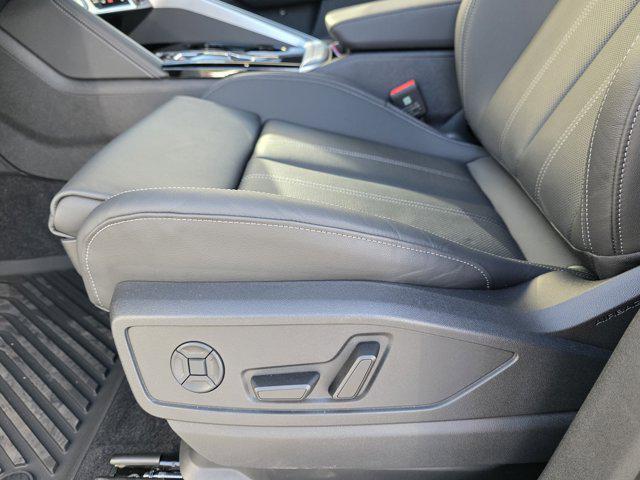 2025 Audi Q5 Sportback Premium Plus - Photo 16