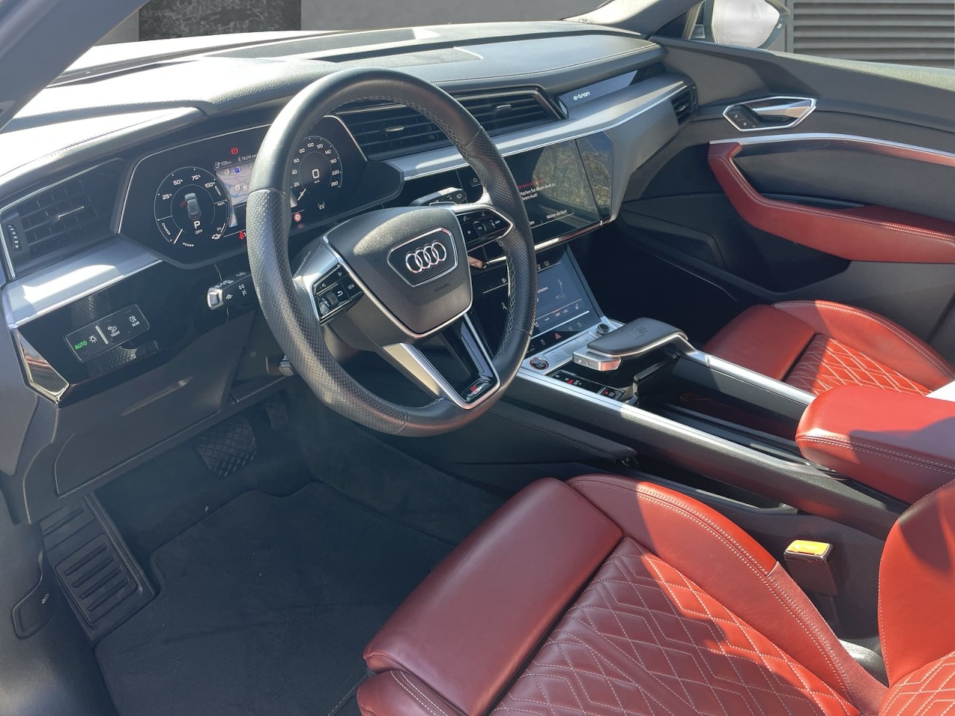 Audi e-tron S
