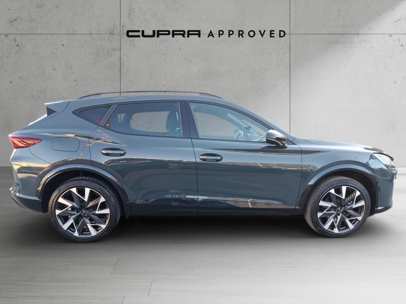 CUPRA Formentor 1.5 TSI e-Hybrid DSG 150 kW (204 CV) — photo 3